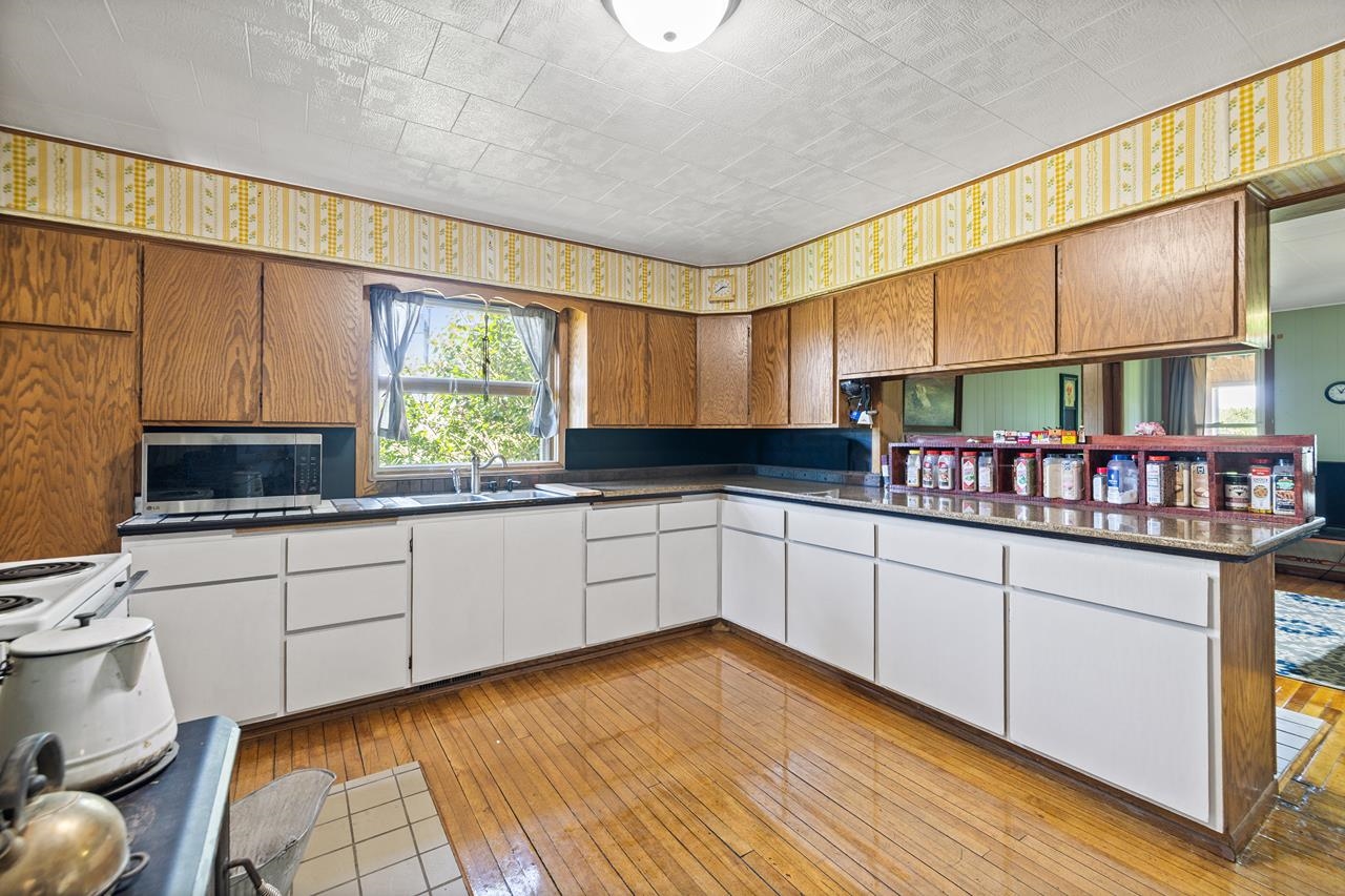 145307 COUNTY ROAD FF, Merrill, Wisconsin 54452, 4 Bedrooms Bedrooms, ,1 BathroomBathrooms,Residential,For Sale,145307 COUNTY ROAD FF,22602554