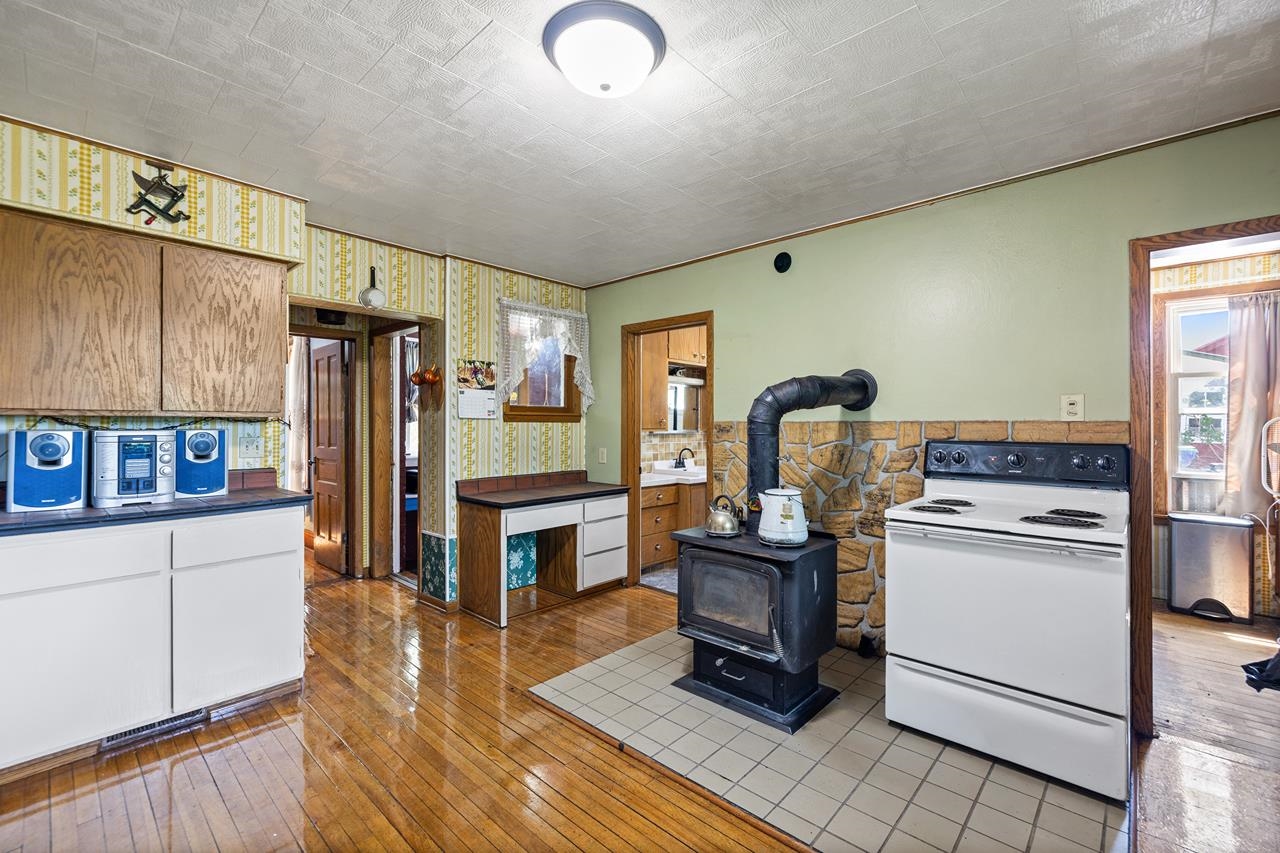 145307 COUNTY ROAD FF, Merrill, Wisconsin 54452, 4 Bedrooms Bedrooms, ,1 BathroomBathrooms,Residential,For Sale,145307 COUNTY ROAD FF,22602554