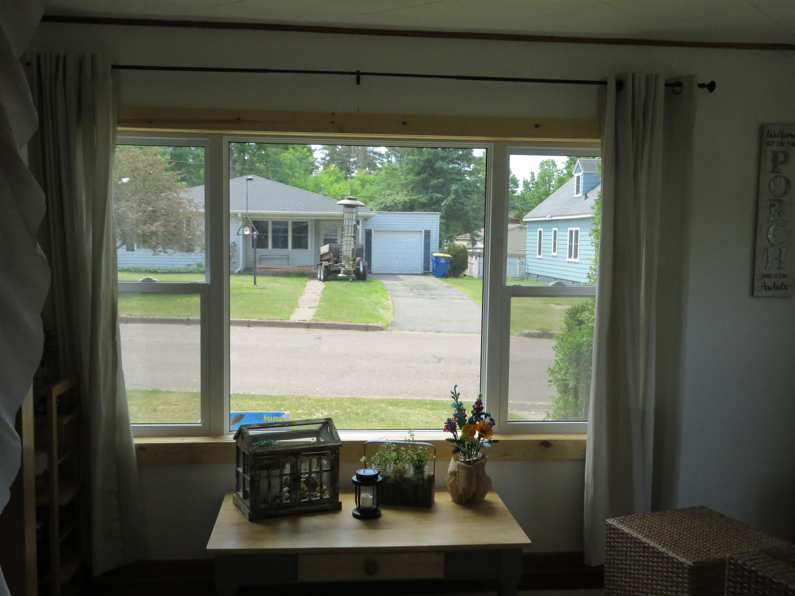 1208 E 9TH STREET, Merrill, Wisconsin 54452, 3 Bedrooms Bedrooms, ,1 BathroomBathrooms,Residential,For Sale,1208 E 9TH STREET,22602557