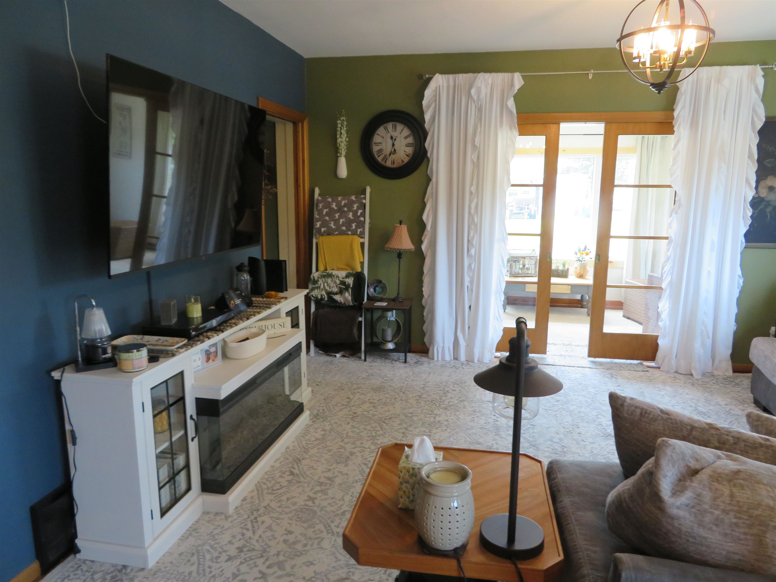 1208 E 9TH STREET, Merrill, Wisconsin 54452, 3 Bedrooms Bedrooms, ,1 BathroomBathrooms,Residential,For Sale,1208 E 9TH STREET,22602557