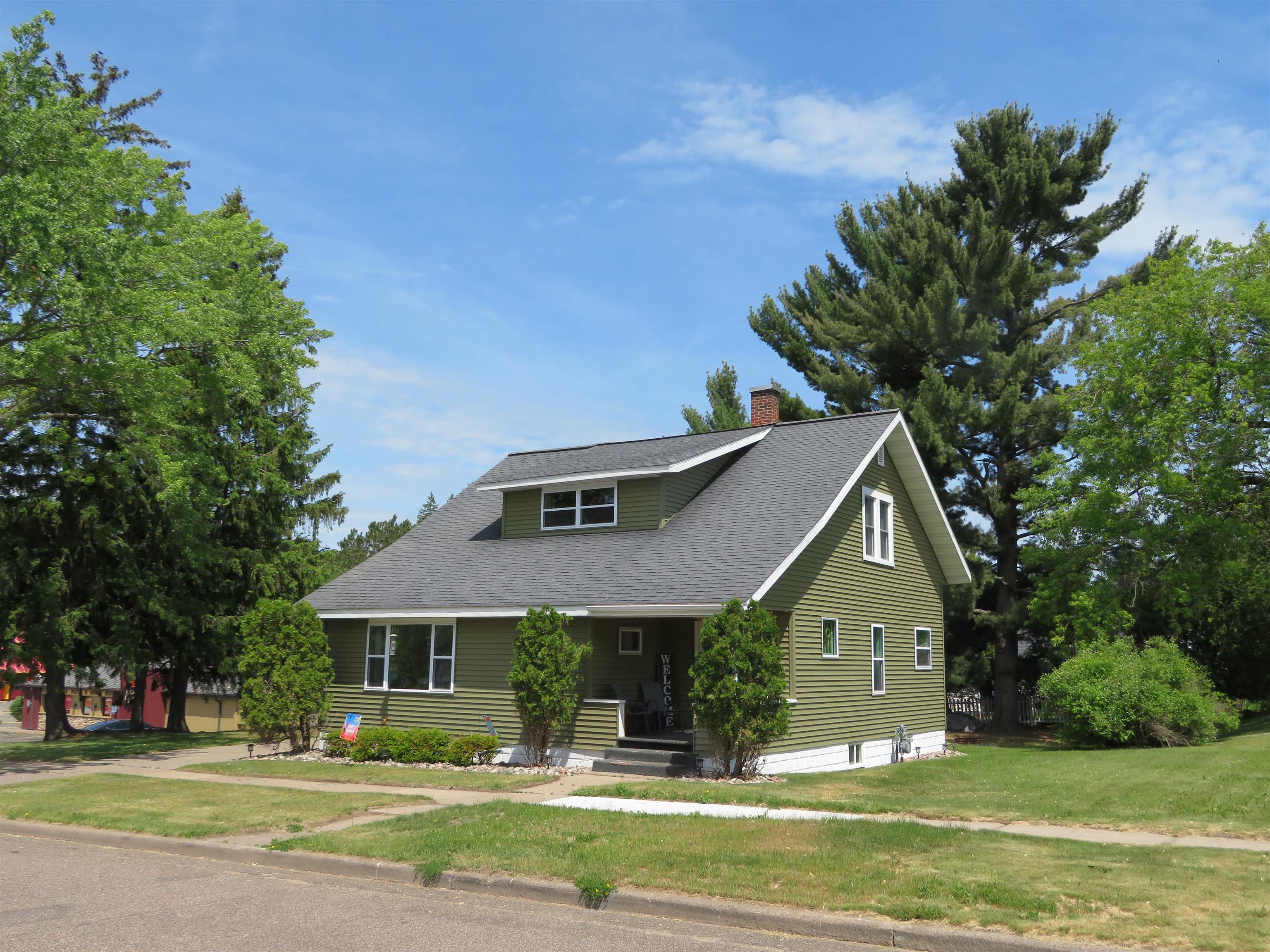 1208 E 9TH STREET, Merrill, Wisconsin 54452, 3 Bedrooms Bedrooms, ,1 BathroomBathrooms,Residential,For Sale,1208 E 9TH STREET,22602557