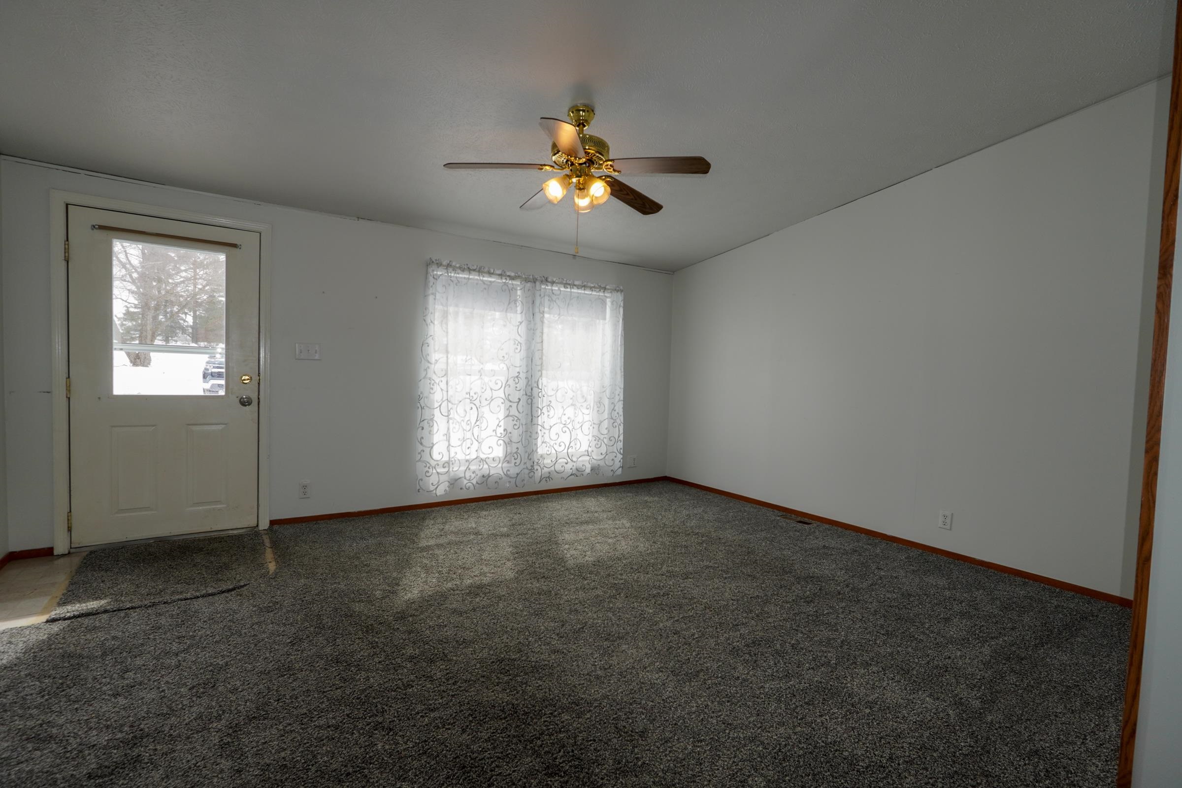 W8726 STATE HIGHWAY 64, Medford, Wisconsin 54451, 3 Bedrooms Bedrooms, ,2 BathroomsBathrooms,Residential,For Sale,W8726 STATE HIGHWAY 64,22602559