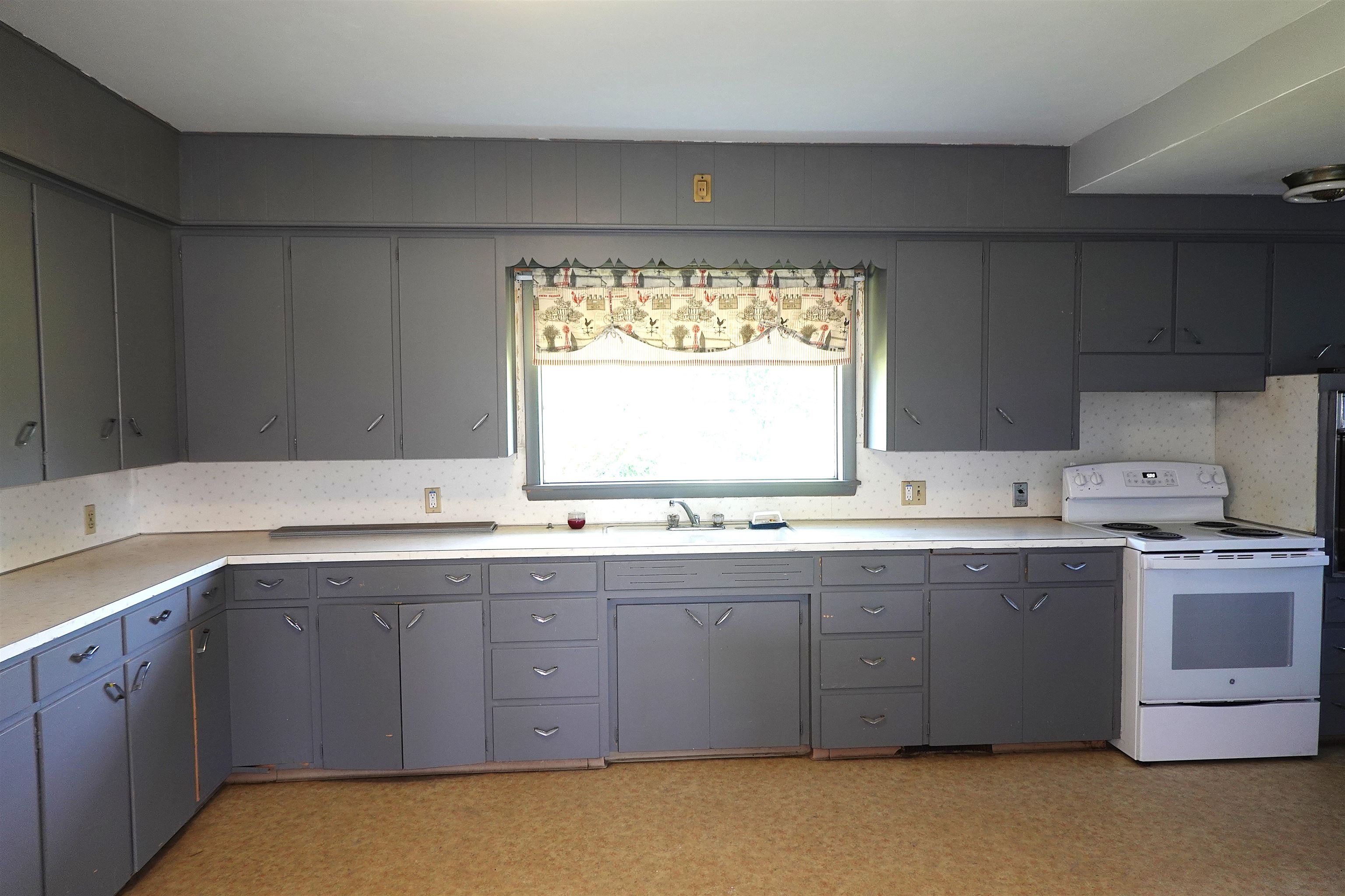 3484 STATE HIGHWAY 73, Wisconsin Rapids, Wisconsin 54494, 5 Bedrooms Bedrooms, ,1 BathroomBathrooms,Residential,For Sale,3484 STATE HIGHWAY 73,22602560