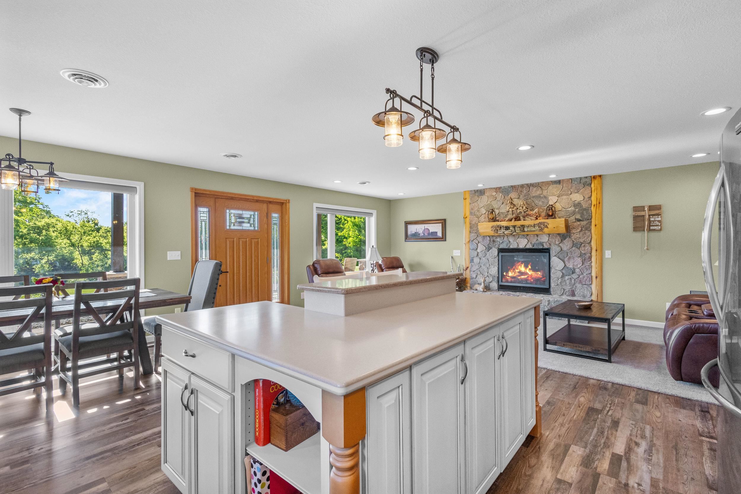 149295 BIRD LANE, Mosinee, Wisconsin 54452, 2 Bedrooms Bedrooms, ,3 BathroomsBathrooms,Residential,For Sale,149295 BIRD LANE,22602561