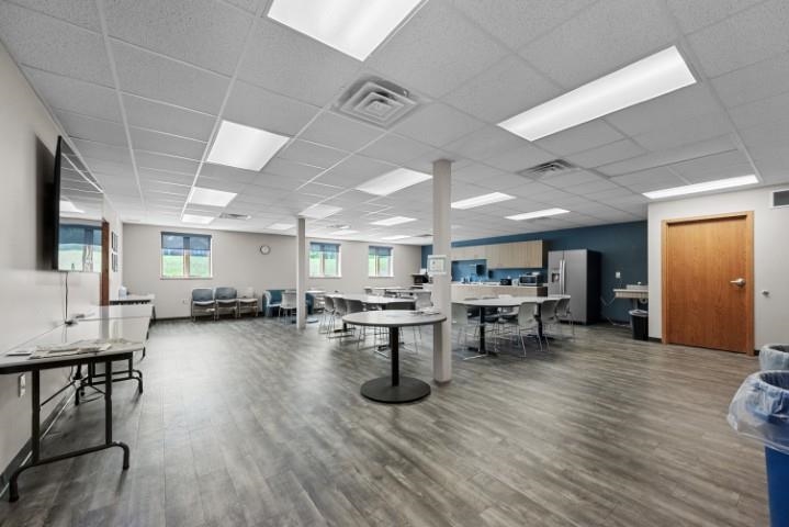 201 FRONTENACE AVENUE, Stevens Point, Wisconsin 54481, ,Commercial/industrial,For Sale,201 FRONTENACE AVENUE,22602565