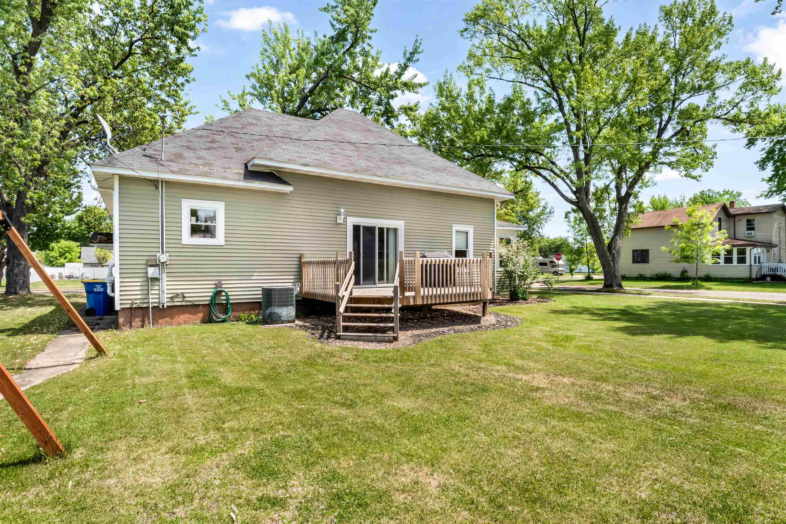 1700 W 1ST STREET, Merrill, Wisconsin 54452, 4 Bedrooms Bedrooms, ,1 BathroomBathrooms,Residential,For Sale,1700 W 1ST STREET,22602567