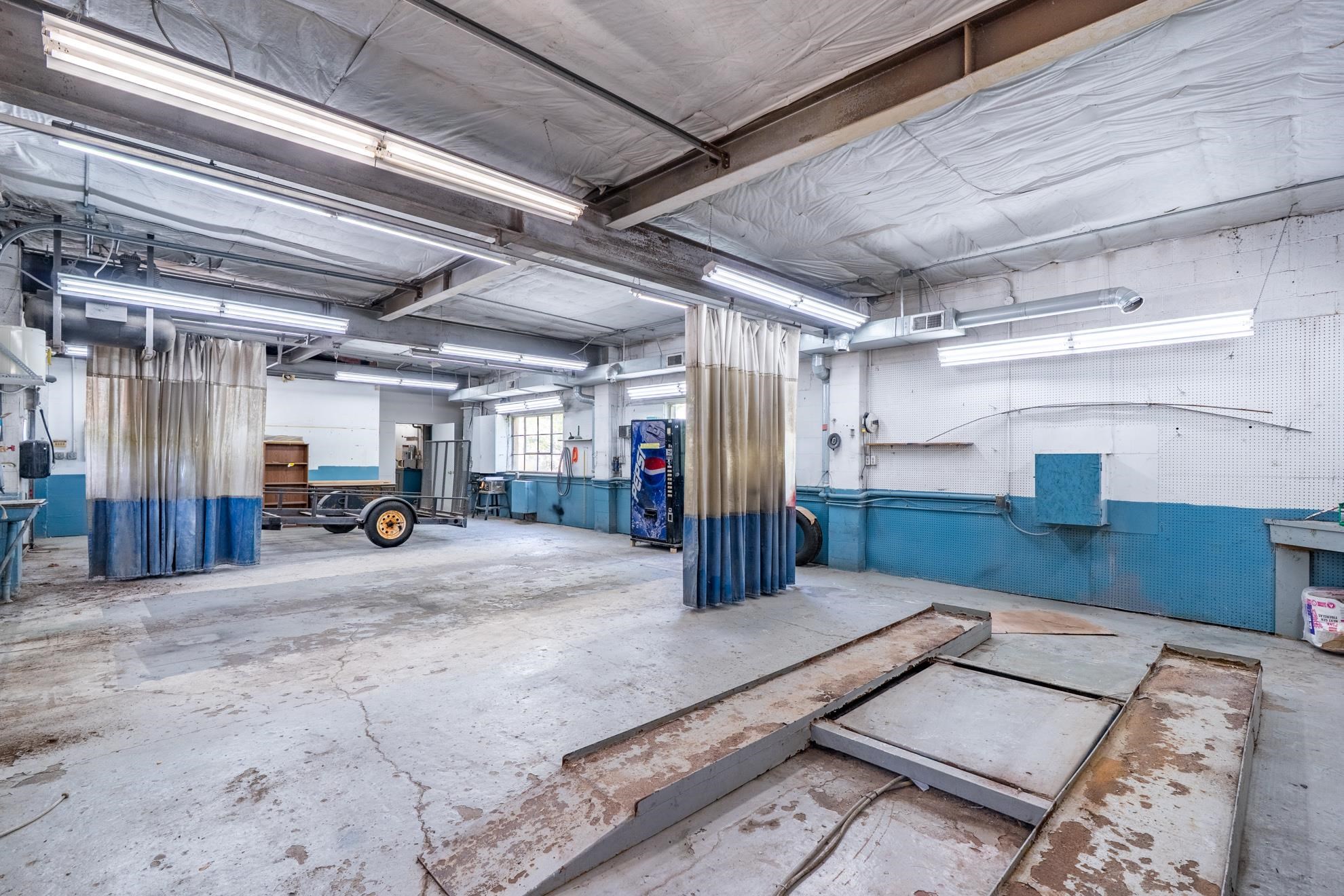 459 SOUTHGATE DRIVE, Tomahawk, Wisconsin 54487, ,Commercial/industrial,For Sale,459 SOUTHGATE DRIVE,22602570