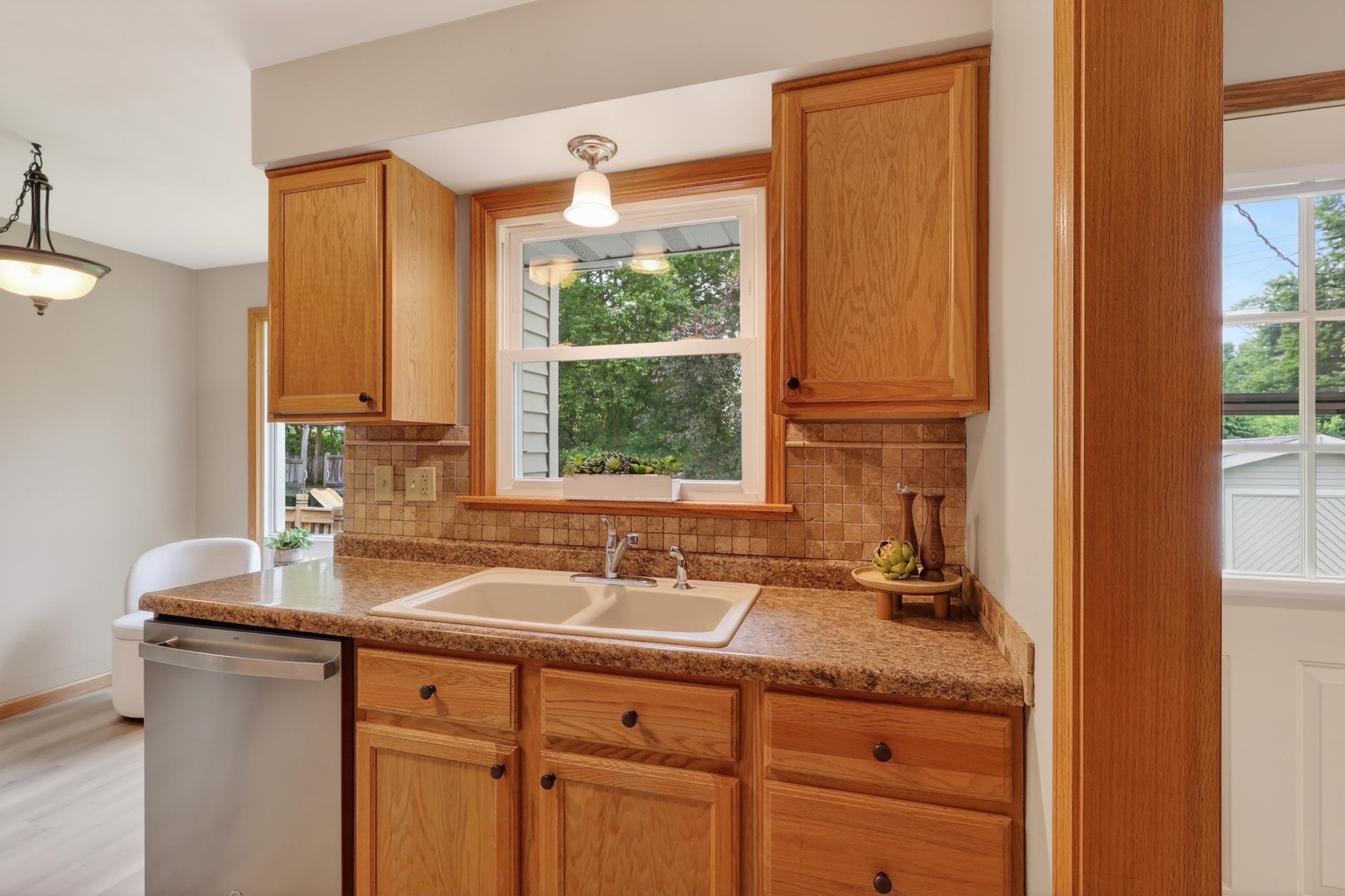 640 AVON STREET, Wisconsin Rapids, Wisconsin 54494, 3 Bedrooms Bedrooms, ,2 BathroomsBathrooms,Residential,For Sale,640 AVON STREET,22602574
