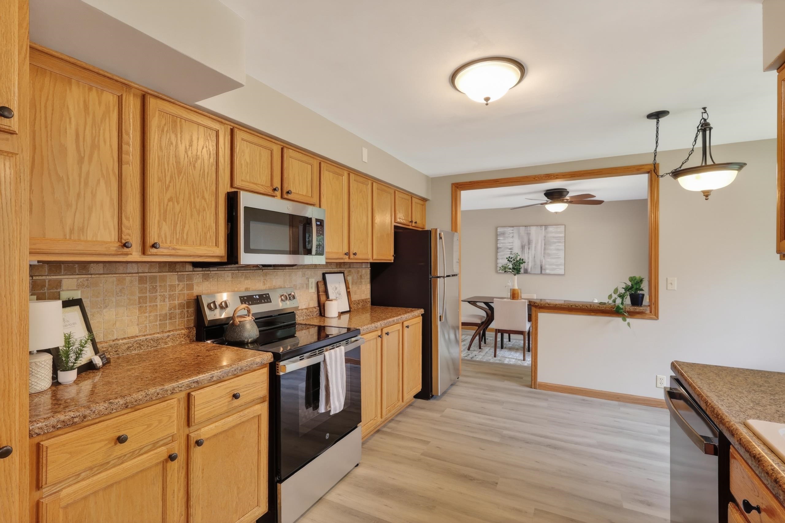 640 AVON STREET, Wisconsin Rapids, Wisconsin 54494, 3 Bedrooms Bedrooms, ,2 BathroomsBathrooms,Residential,For Sale,640 AVON STREET,22602574