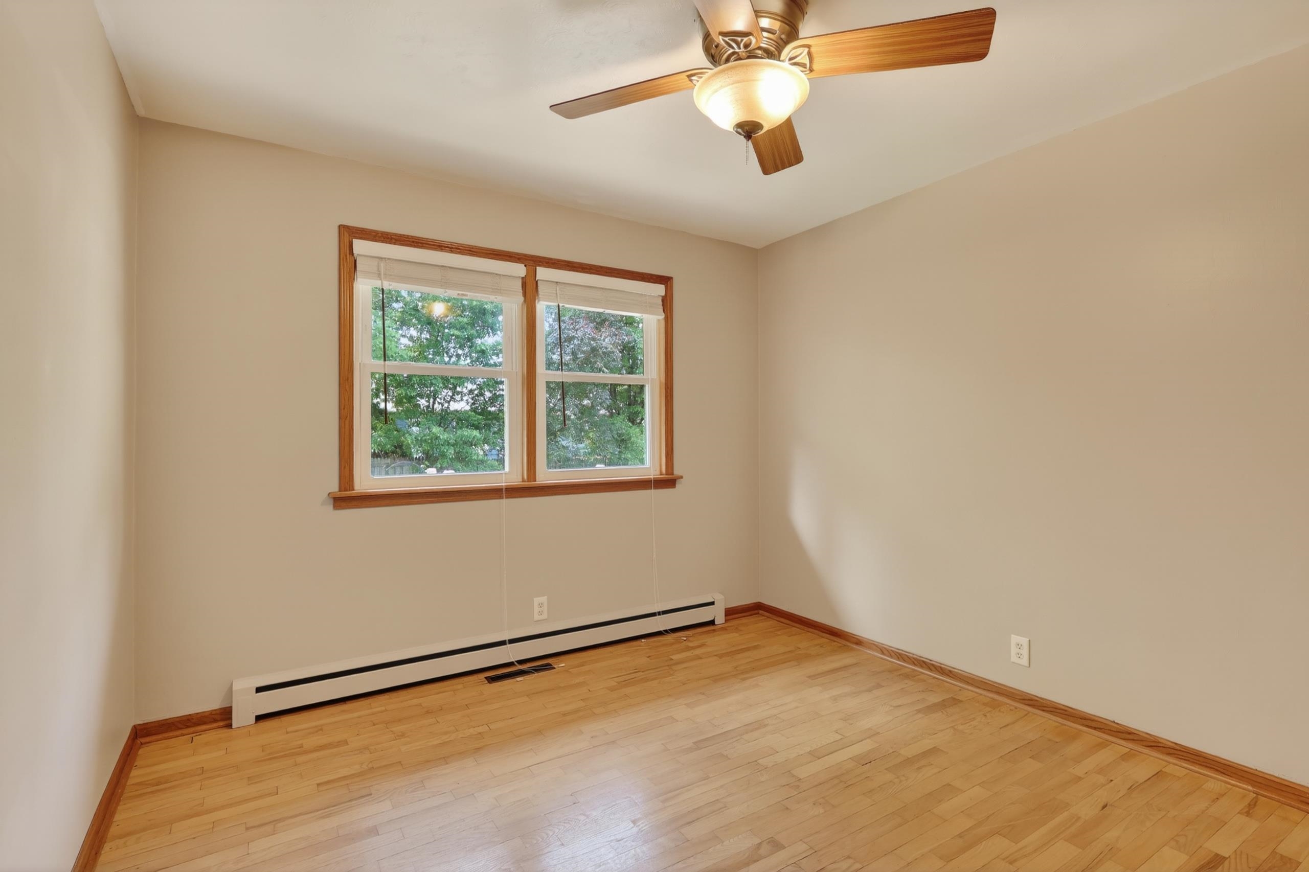 640 AVON STREET, Wisconsin Rapids, Wisconsin 54494, 3 Bedrooms Bedrooms, ,2 BathroomsBathrooms,Residential,For Sale,640 AVON STREET,22602574