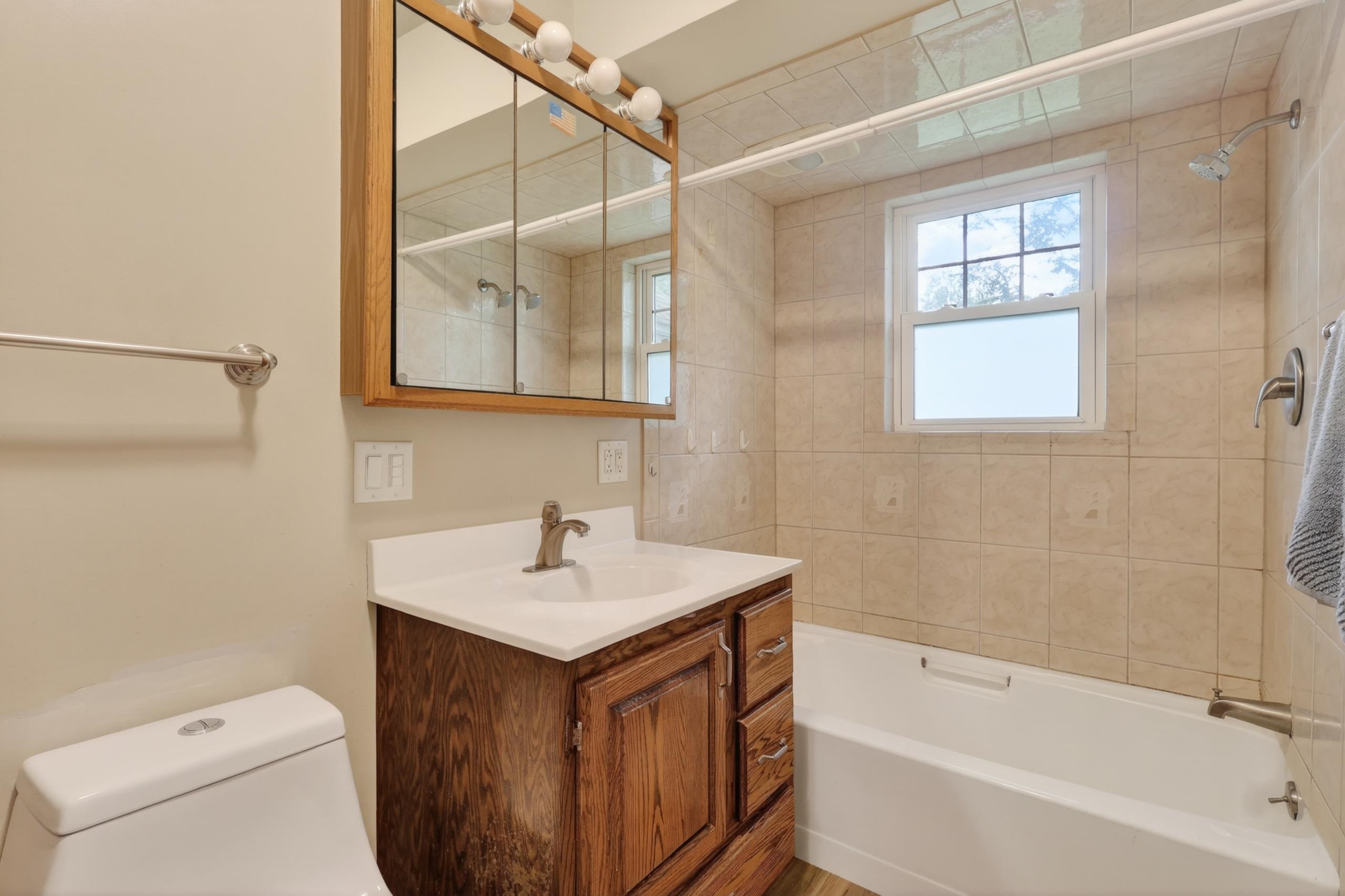 1931 RUSSELL STREET, Wisconsin Rapids, Wisconsin 54495, 3 Bedrooms Bedrooms, ,1 BathroomBathrooms,Residential,For Sale,1931 RUSSELL STREET,22602575