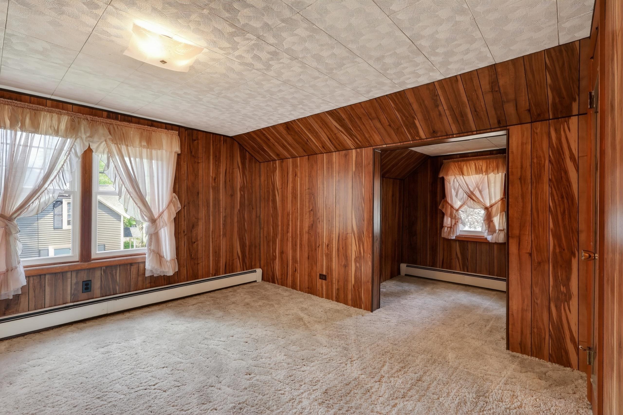 1931 RUSSELL STREET, Wisconsin Rapids, Wisconsin 54495, 3 Bedrooms Bedrooms, ,1 BathroomBathrooms,Residential,For Sale,1931 RUSSELL STREET,22602575