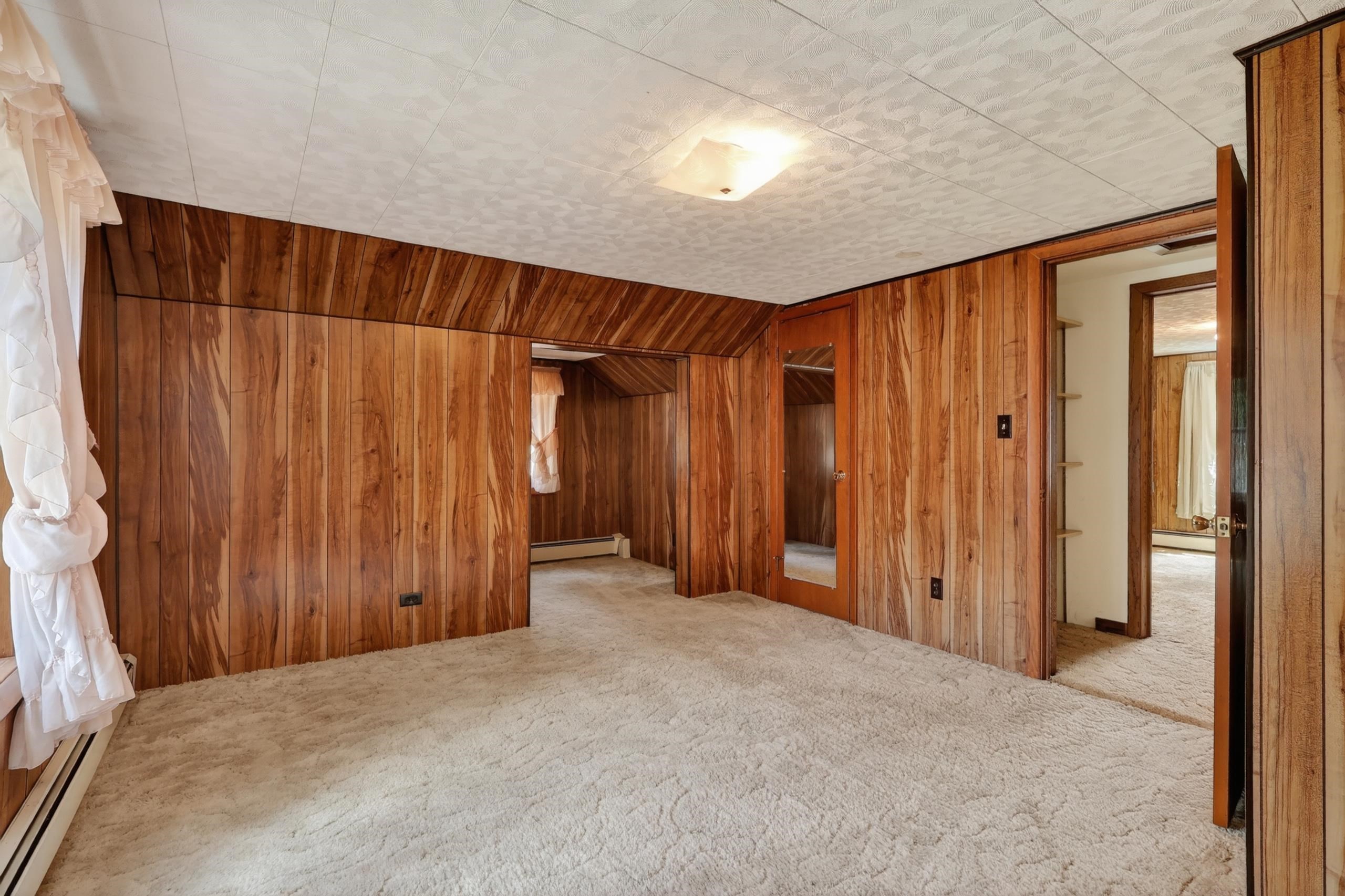 1931 RUSSELL STREET, Wisconsin Rapids, Wisconsin 54495, 3 Bedrooms Bedrooms, ,1 BathroomBathrooms,Residential,For Sale,1931 RUSSELL STREET,22602575