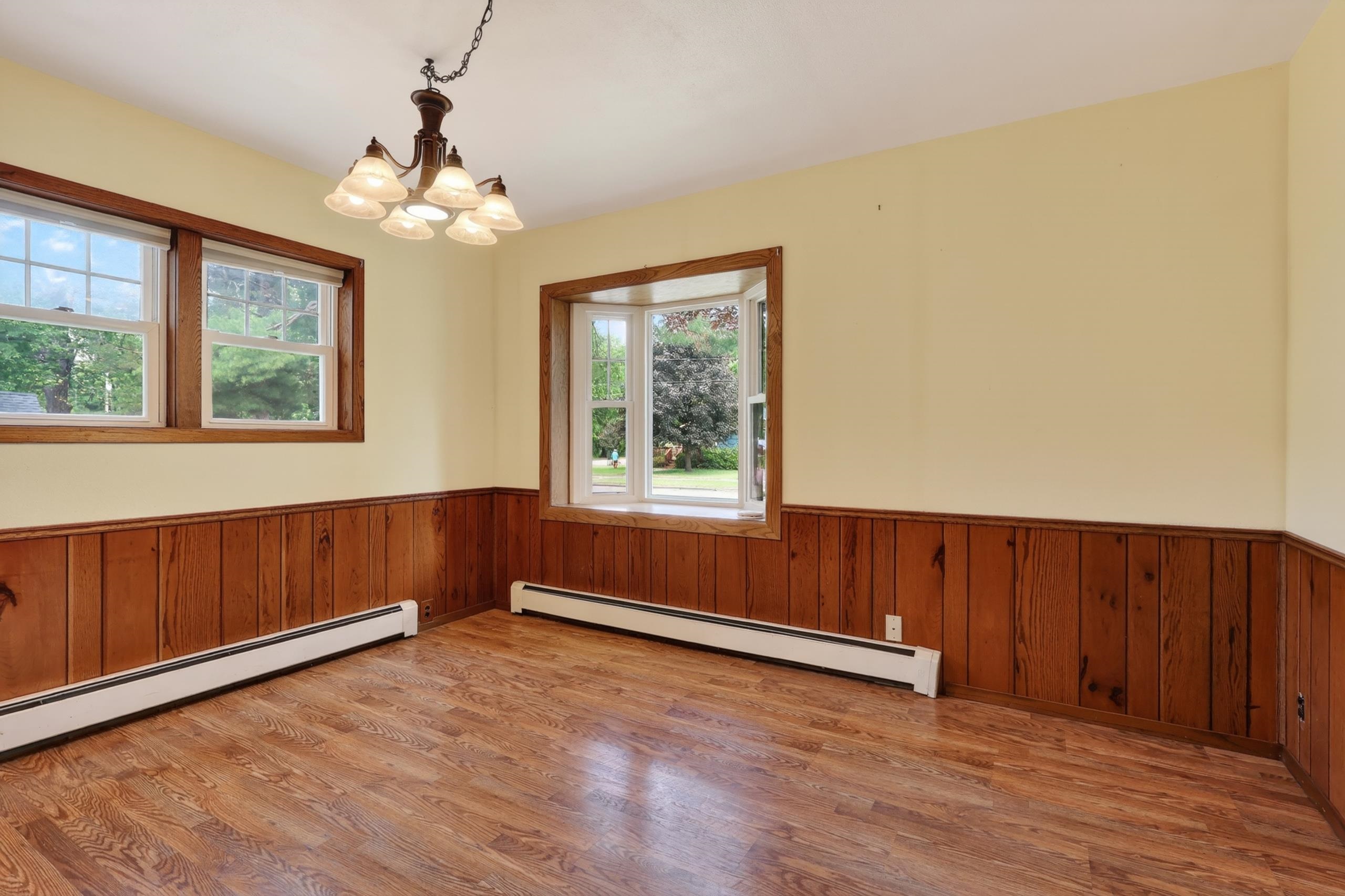 1931 RUSSELL STREET, Wisconsin Rapids, Wisconsin 54495, 3 Bedrooms Bedrooms, ,1 BathroomBathrooms,Residential,For Sale,1931 RUSSELL STREET,22602575