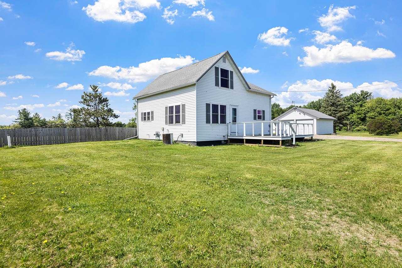 W12213 STATE HIGHWAY 64, Antigo, Wisconsin 54409, 3 Bedrooms Bedrooms, ,1 BathroomBathrooms,Residential,For Sale,W12213 STATE HIGHWAY 64,22602578