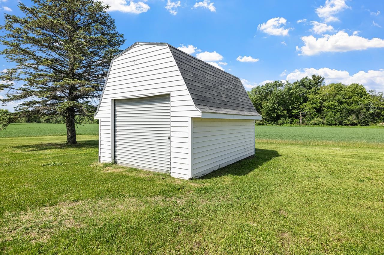 W12213 STATE HIGHWAY 64, Antigo, Wisconsin 54409, 3 Bedrooms Bedrooms, ,1 BathroomBathrooms,Residential,For Sale,W12213 STATE HIGHWAY 64,22602578