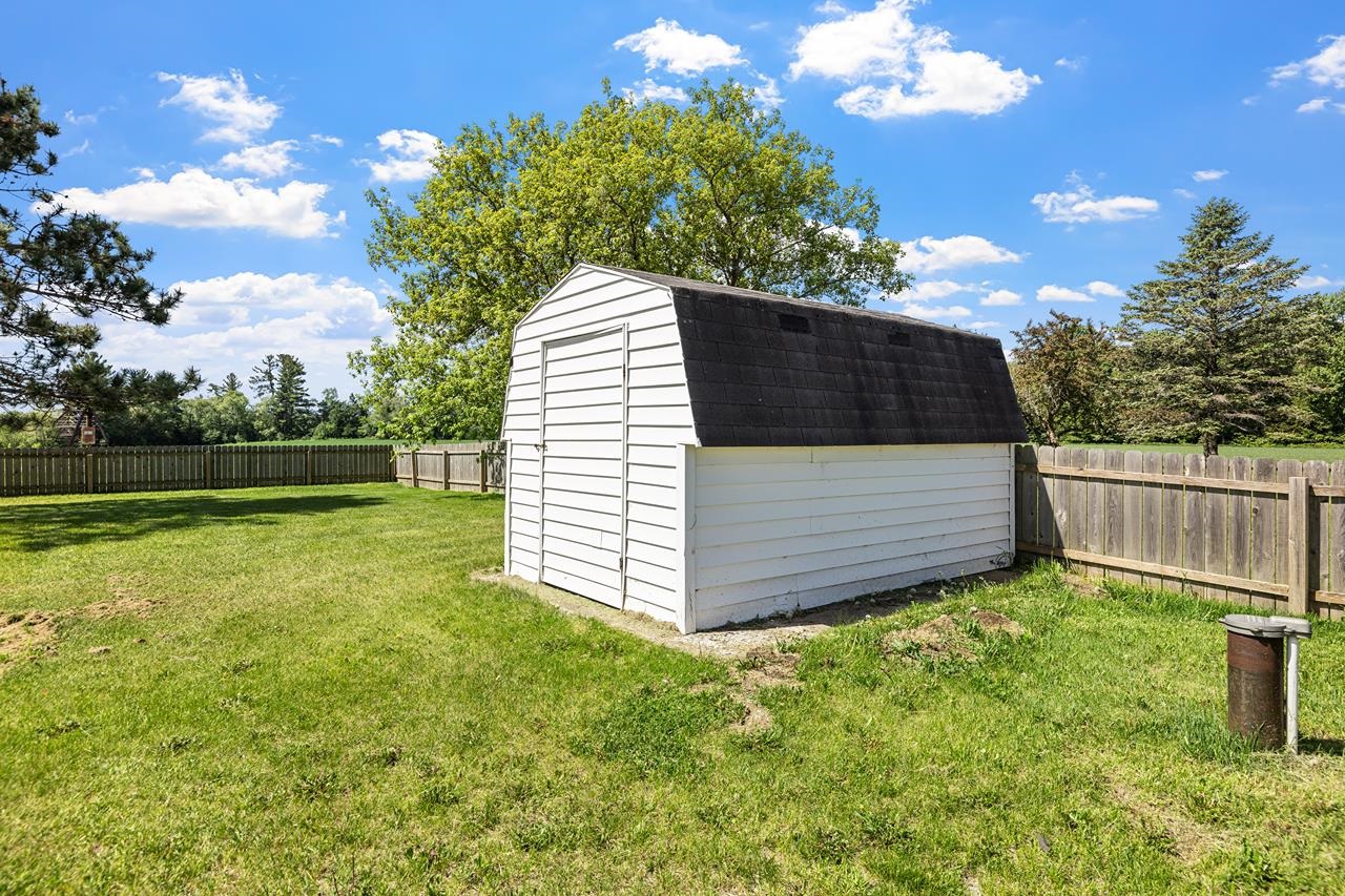 W12213 STATE HIGHWAY 64, Antigo, Wisconsin 54409, 3 Bedrooms Bedrooms, ,1 BathroomBathrooms,Residential,For Sale,W12213 STATE HIGHWAY 64,22602578