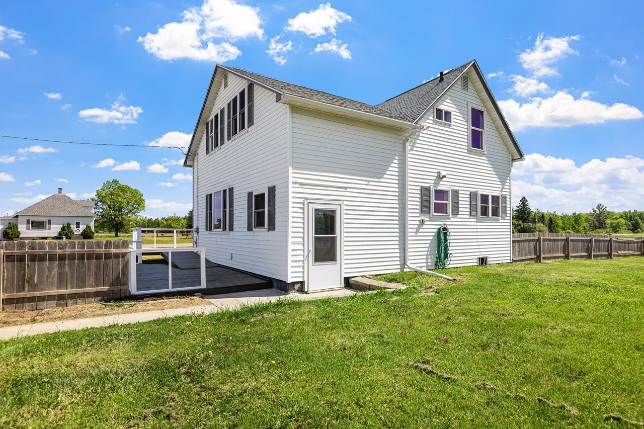 W12213 STATE HIGHWAY 64, Antigo, Wisconsin 54409, 3 Bedrooms Bedrooms, ,1 BathroomBathrooms,Residential,For Sale,W12213 STATE HIGHWAY 64,22602578