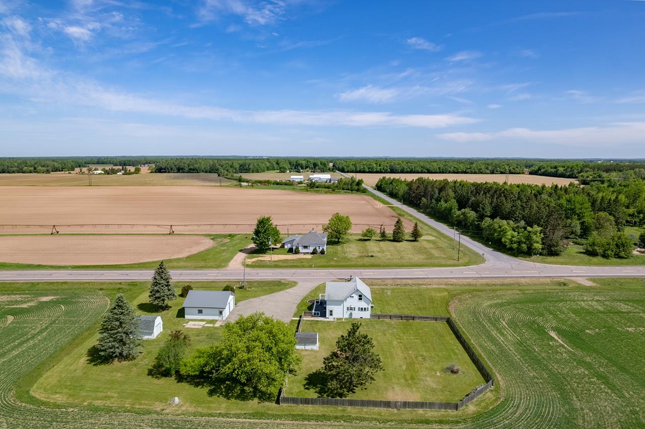 W12213 STATE HIGHWAY 64, Antigo, Wisconsin 54409, 3 Bedrooms Bedrooms, ,1 BathroomBathrooms,Residential,For Sale,W12213 STATE HIGHWAY 64,22602578