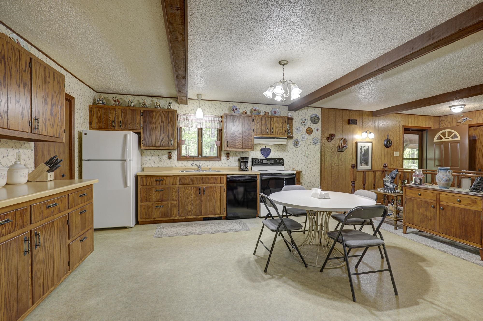 W6542 MILKY ROAD, Tomahawk, Wisconsin 54487, 2 Bedrooms Bedrooms, ,2 BathroomsBathrooms,Residential,For Sale,W6542 MILKY ROAD,22602584