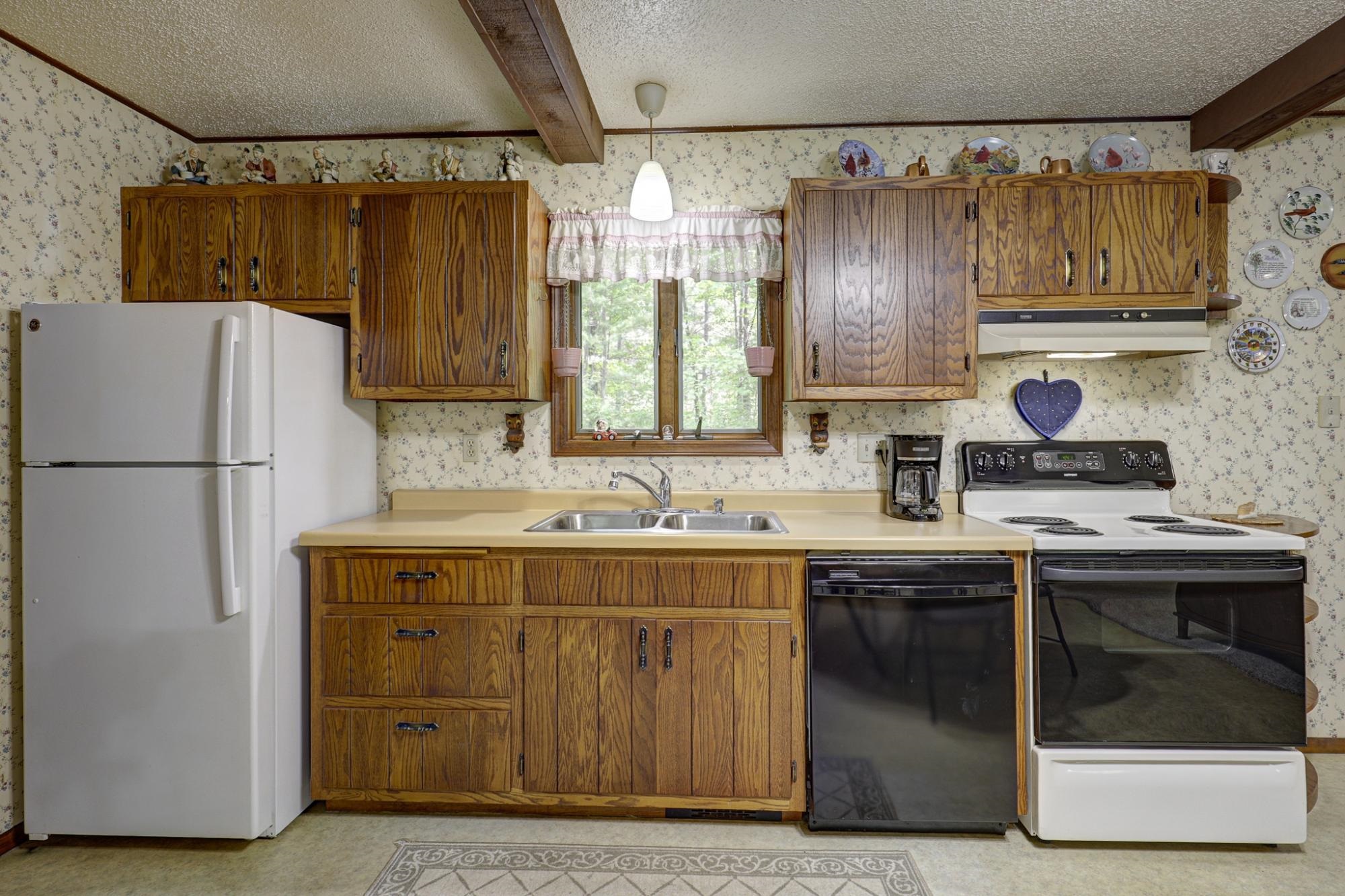 W6542 MILKY ROAD, Tomahawk, Wisconsin 54487, 2 Bedrooms Bedrooms, ,2 BathroomsBathrooms,Residential,For Sale,W6542 MILKY ROAD,22602584