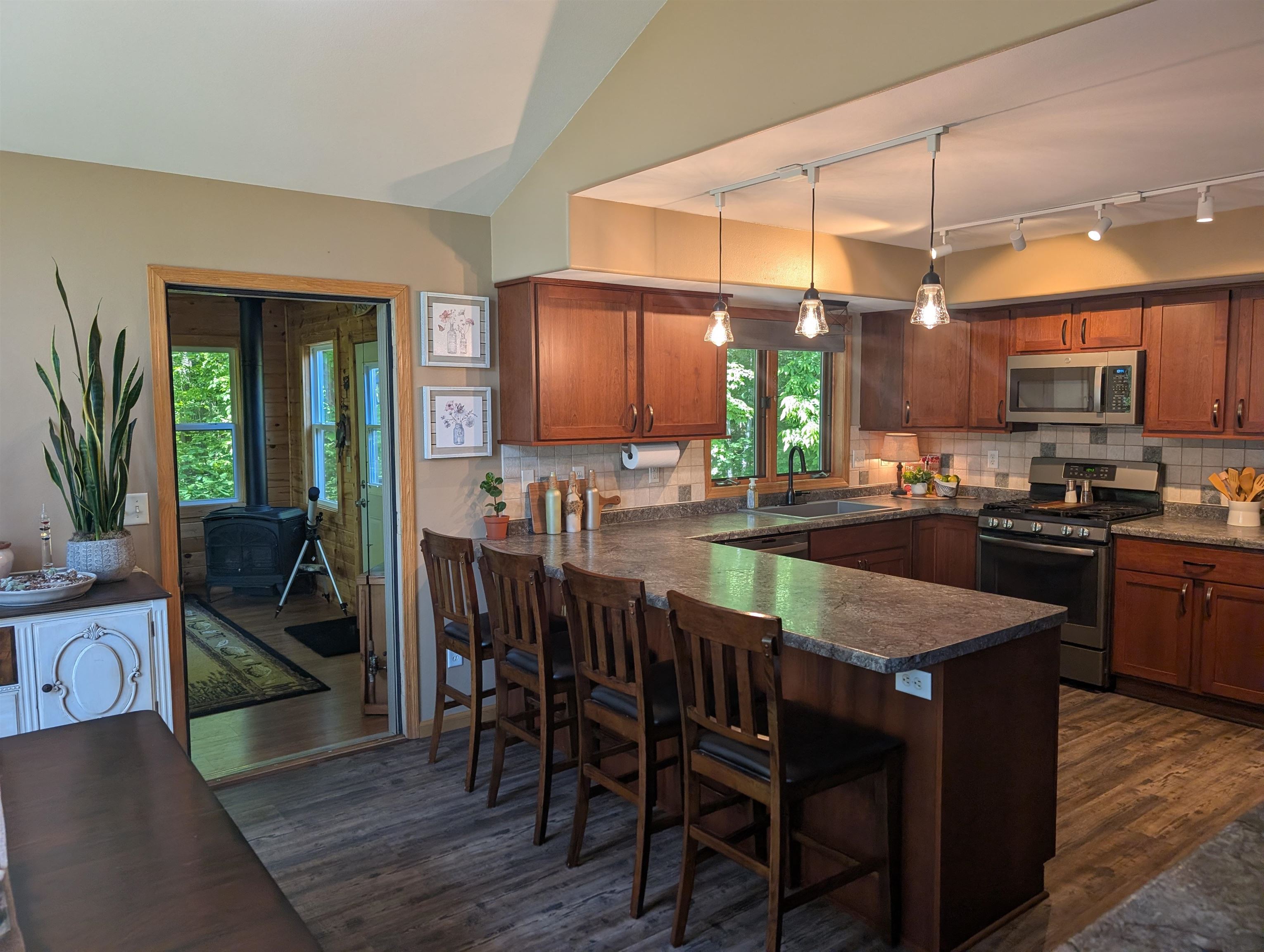 222814 HIDDEN VALLEY ROAD, Hatley, Wisconsin 54440, 3 Bedrooms Bedrooms, ,3 BathroomsBathrooms,Residential,For Sale,222814 HIDDEN VALLEY ROAD,22602587