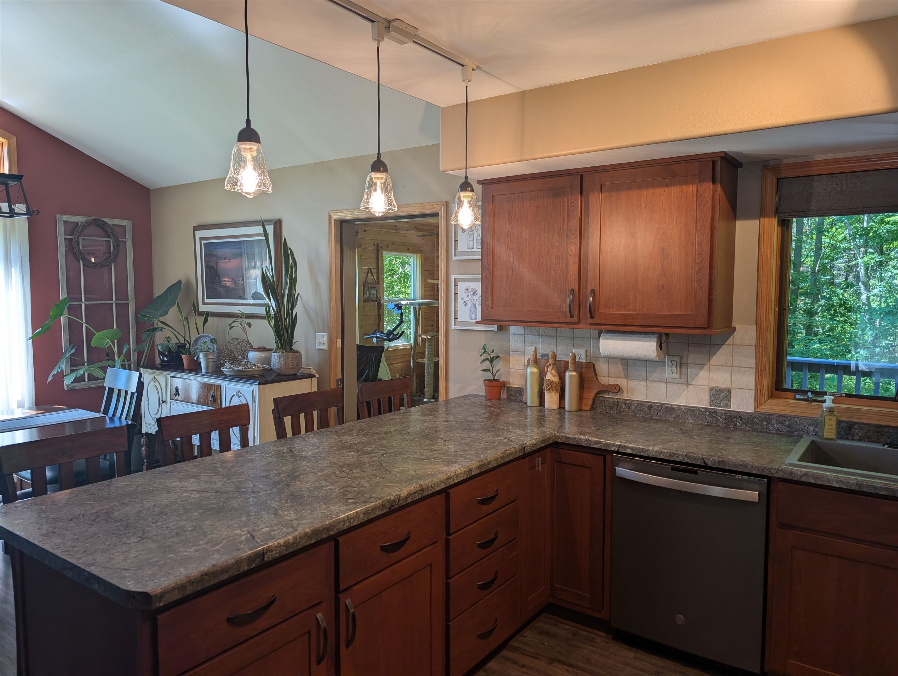 222814 HIDDEN VALLEY ROAD, Hatley, Wisconsin 54440, 3 Bedrooms Bedrooms, ,3 BathroomsBathrooms,Residential,For Sale,222814 HIDDEN VALLEY ROAD,22602587