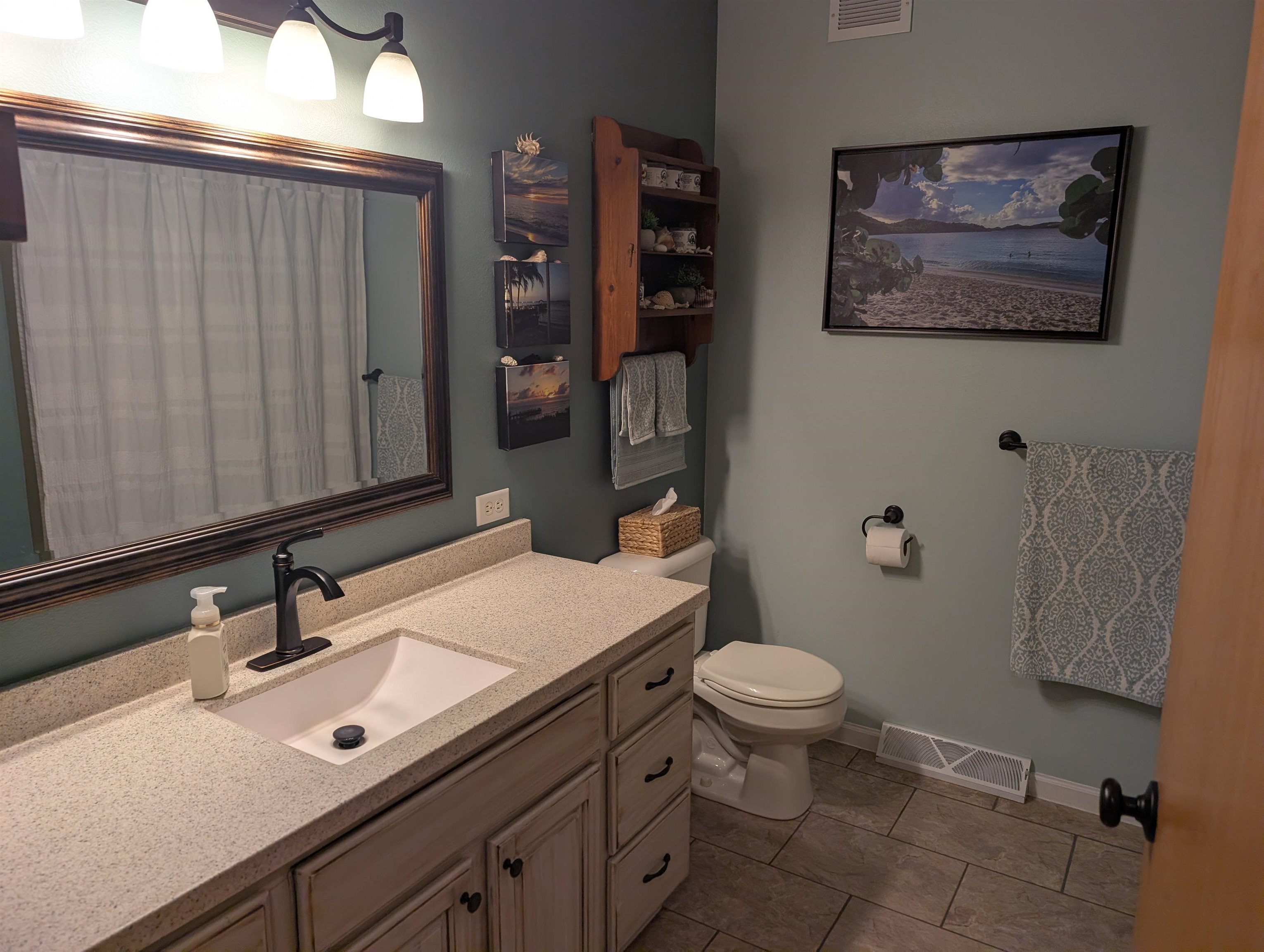 222814 HIDDEN VALLEY ROAD, Hatley, Wisconsin 54440, 3 Bedrooms Bedrooms, ,3 BathroomsBathrooms,Residential,For Sale,222814 HIDDEN VALLEY ROAD,22602587