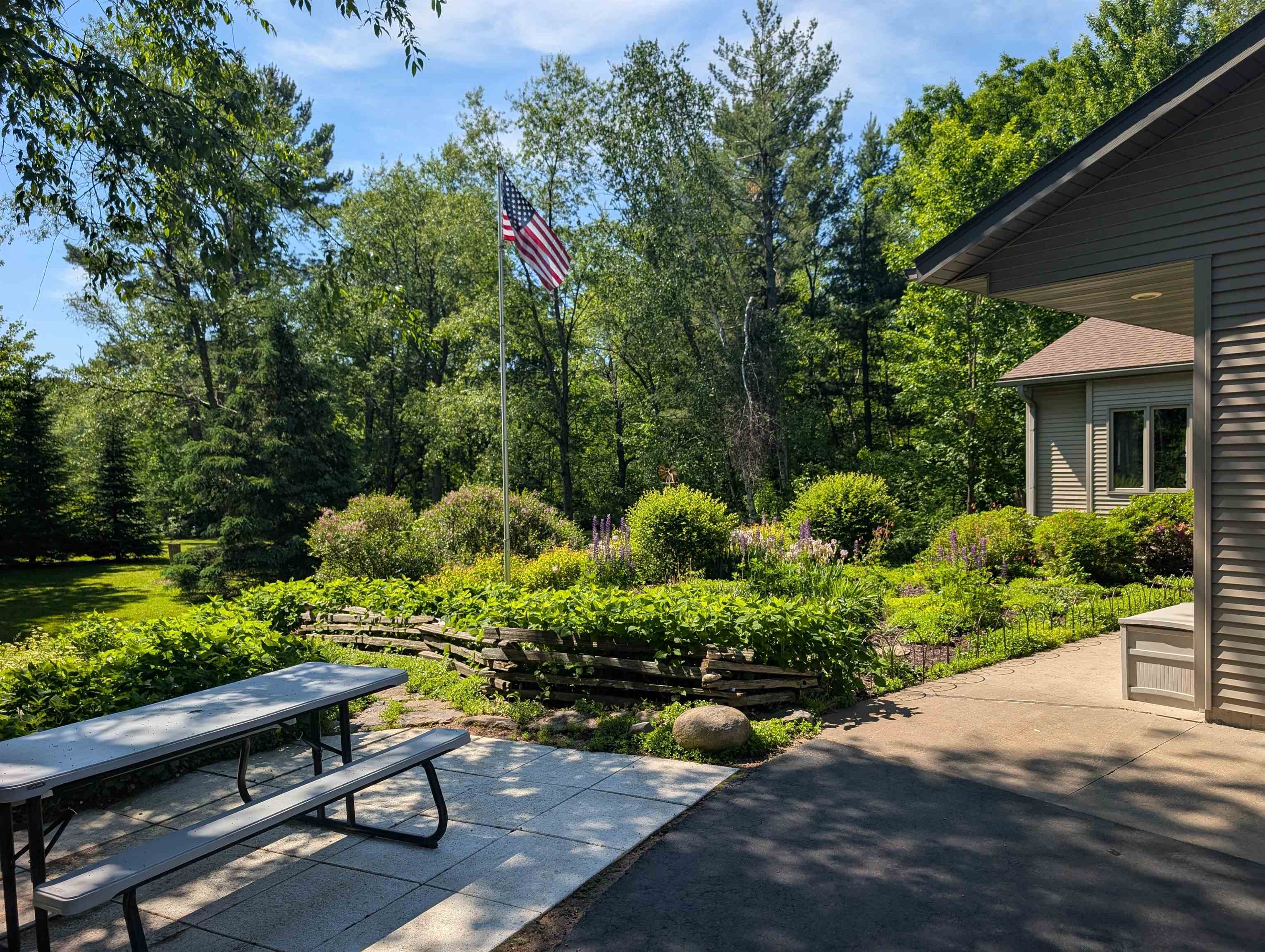 222814 HIDDEN VALLEY ROAD, Hatley, Wisconsin 54440, 3 Bedrooms Bedrooms, ,3 BathroomsBathrooms,Residential,For Sale,222814 HIDDEN VALLEY ROAD,22602587
