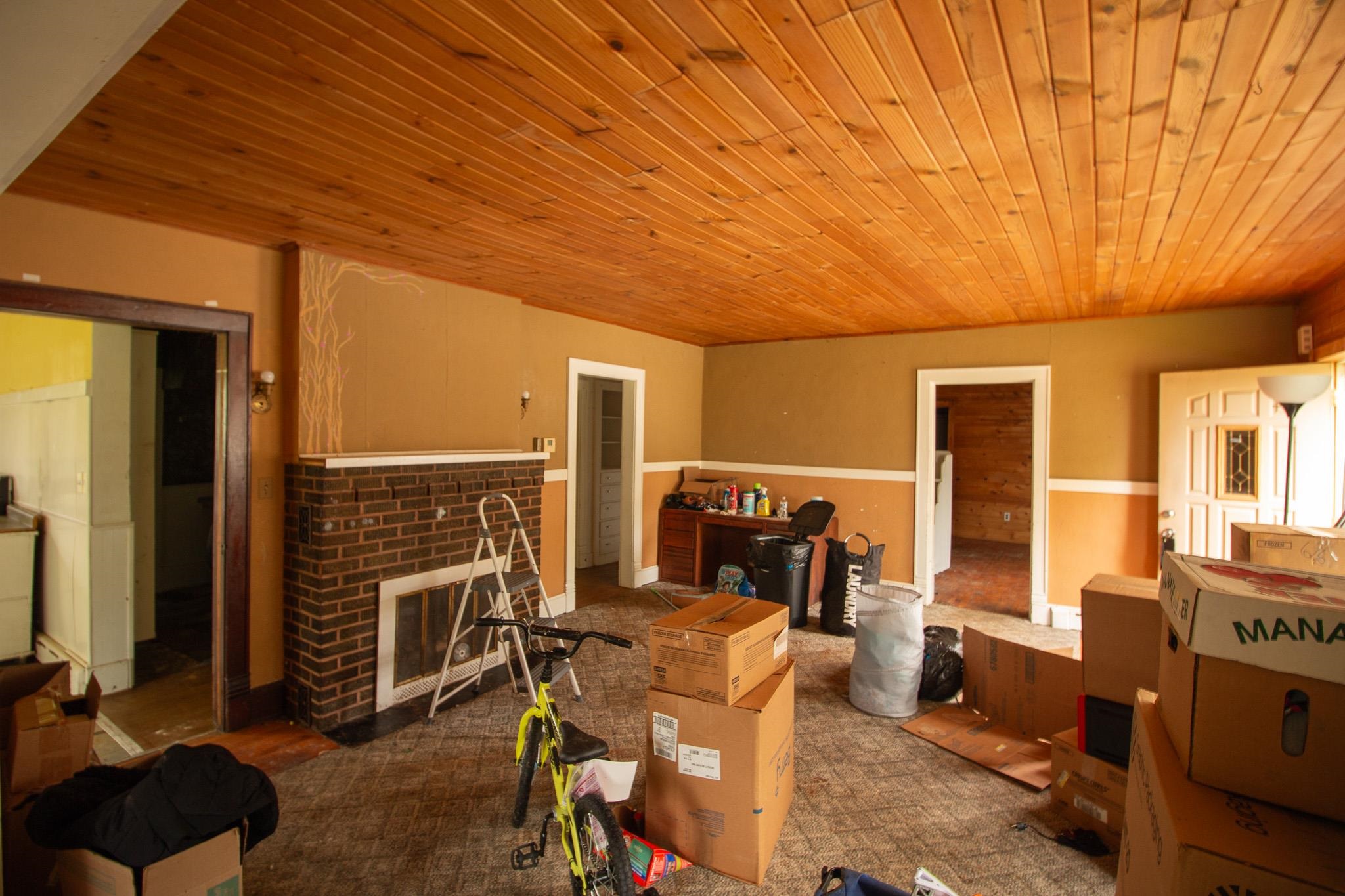N7101 FRONT STREET, Medford, Wisconsin 54451-9330, 6 Bedrooms Bedrooms, ,2 BathroomsBathrooms,Residential,For Sale,N7101 FRONT STREET,22602589