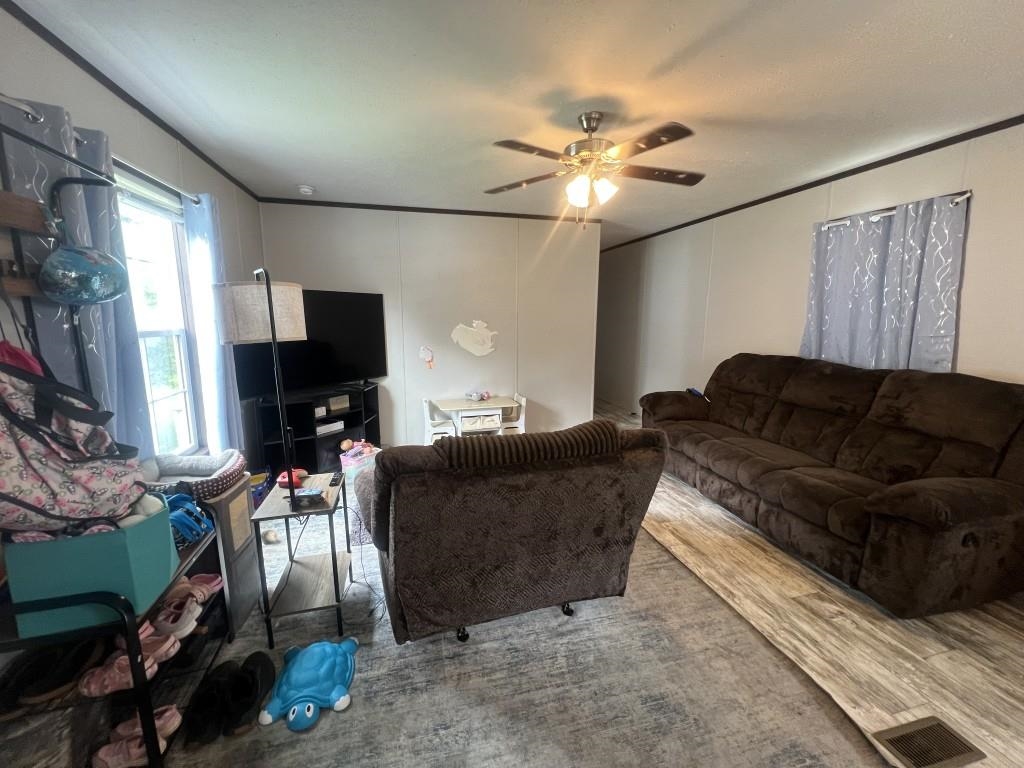 2801 THIELMAN STREET, Merrill, Wisconsin 54452, 3 Bedrooms Bedrooms, ,2 BathroomsBathrooms,Residential,For Sale,2801 THIELMAN STREET,22602592