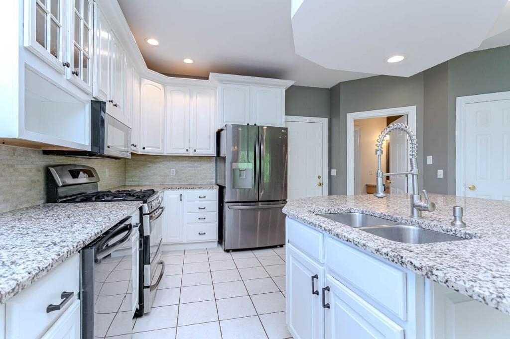 3508 GOLF VIEW DRIVE, Wausau, Wisconsin 54403, 4 Bedrooms Bedrooms, ,4 BathroomsBathrooms,Residential,For Sale,3508 GOLF VIEW DRIVE,22602594