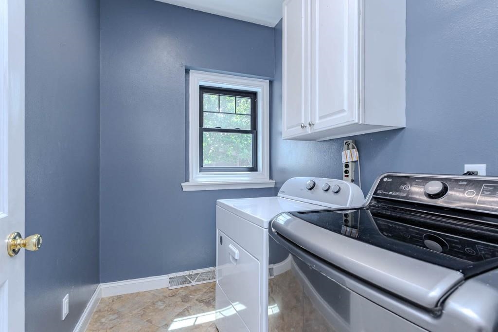 3508 GOLF VIEW DRIVE, Wausau, Wisconsin 54403, 4 Bedrooms Bedrooms, ,4 BathroomsBathrooms,Residential,For Sale,3508 GOLF VIEW DRIVE,22602594