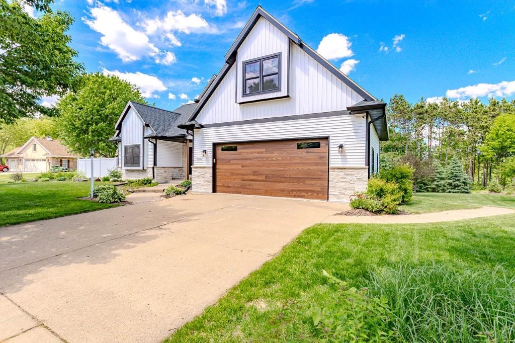 3508 GOLF VIEW DRIVE, Wausau, Wisconsin 54403, 4 Bedrooms Bedrooms, ,4 BathroomsBathrooms,Residential,For Sale,3508 GOLF VIEW DRIVE,22602594