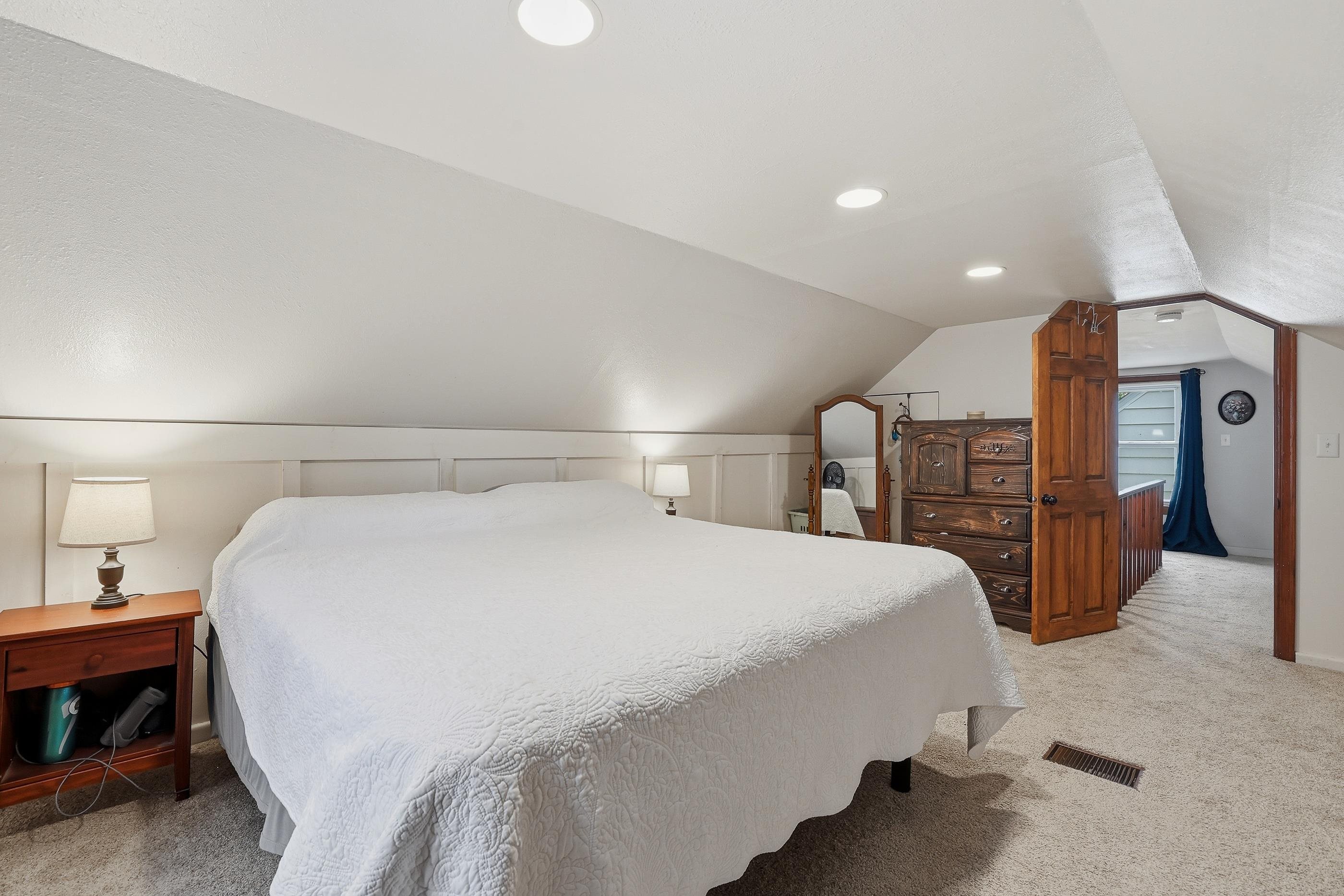 908 S PEACH STREET, Marshfield, Wisconsin 54449, 2 Bedrooms Bedrooms, ,2 BathroomsBathrooms,Residential,For Sale,908 S PEACH STREET,22602595