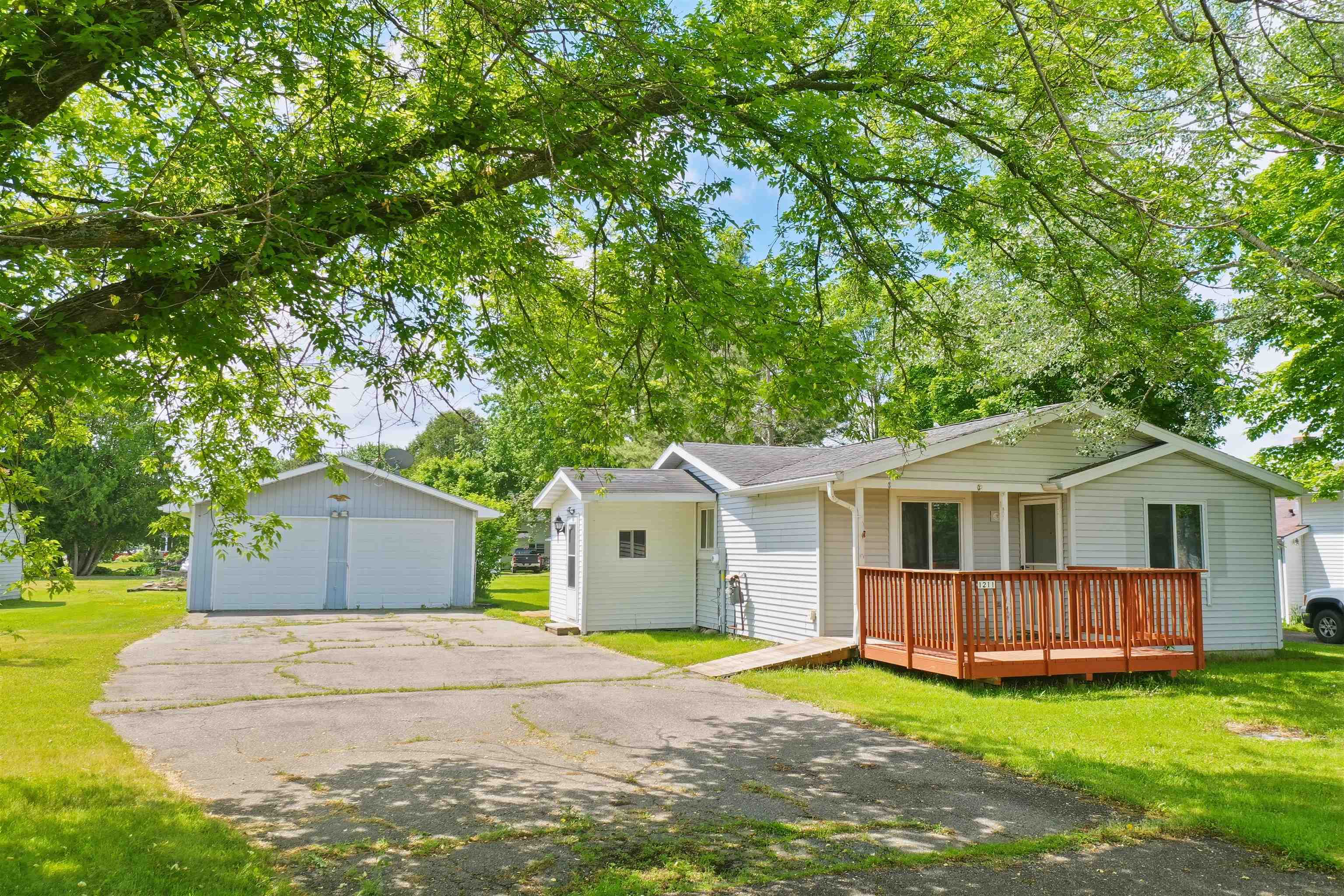 1211 RAILROAD STREET, Rib Lake, Wisconsin 54470, 3 Bedrooms Bedrooms, ,2 BathroomsBathrooms,Residential,For Sale,1211 RAILROAD STREET,22602596