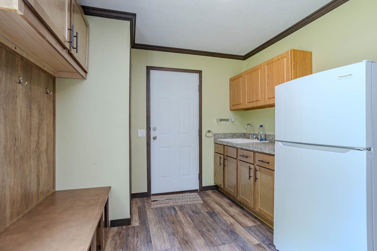 N7502 HUMMINGBIRD ROAD, Eland, Wisconsin 54427, 3 Bedrooms Bedrooms, ,2 BathroomsBathrooms,Residential,For Sale,N7502 HUMMINGBIRD ROAD,22602597