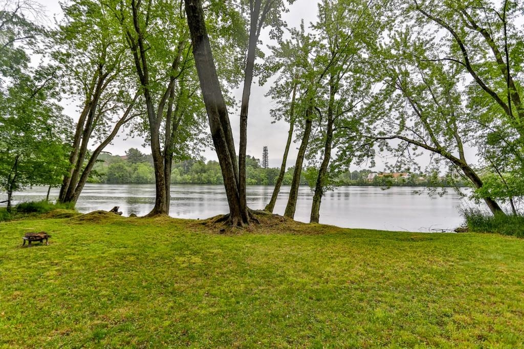 627 BROKEN ARROW ROAD, Wausau, Wisconsin 54401, 3 Bedrooms Bedrooms, ,2 BathroomsBathrooms,Residential,For Sale,627 BROKEN ARROW ROAD,22602598