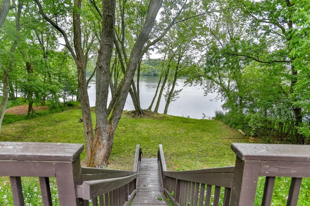 627 BROKEN ARROW ROAD, Wausau, Wisconsin 54401, 3 Bedrooms Bedrooms, ,2 BathroomsBathrooms,Residential,For Sale,627 BROKEN ARROW ROAD,22602598