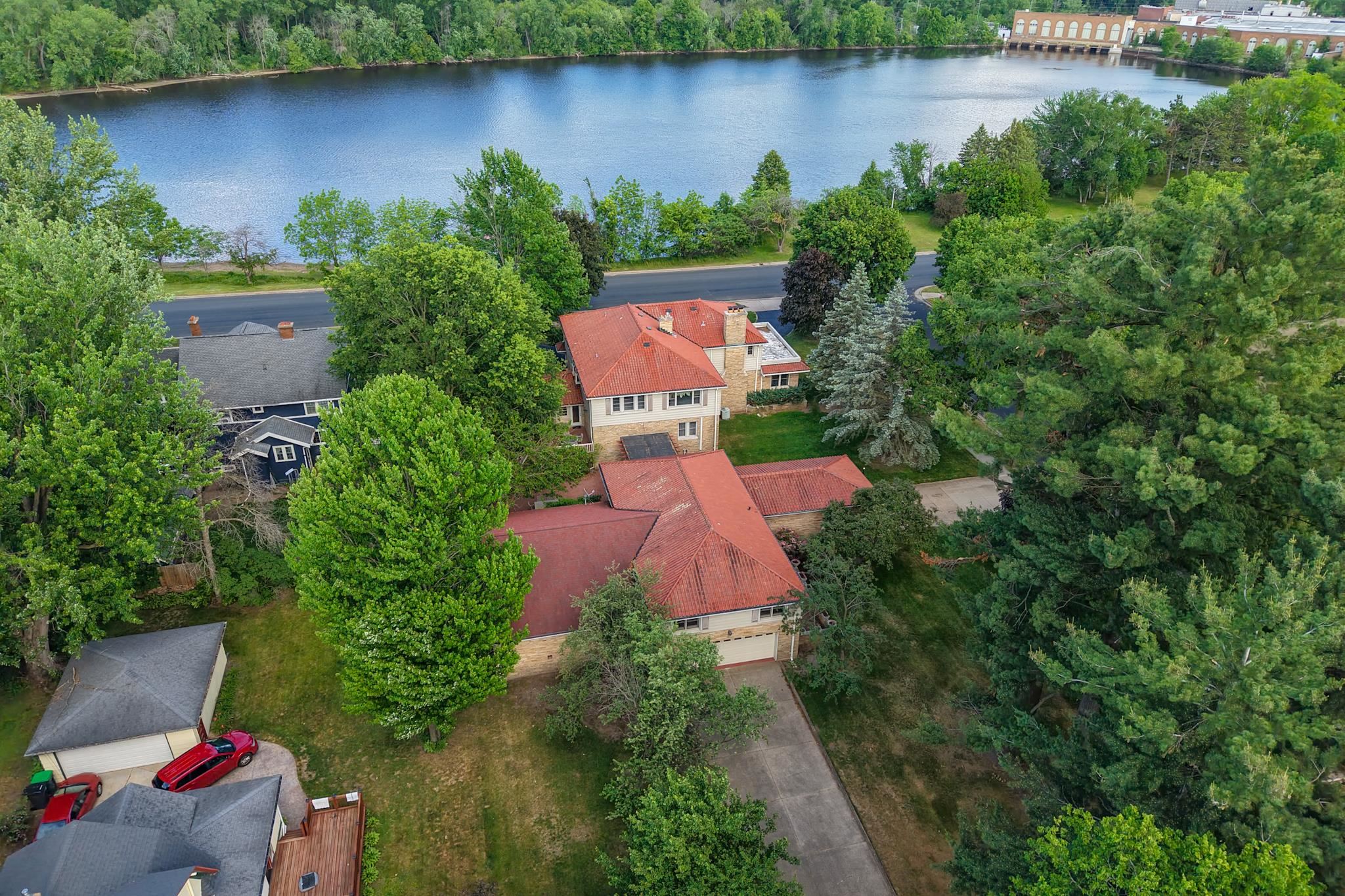 311 WISCONSIN RIVER DRIVE, Port Edwards, Wisconsin 54469, 4 Bedrooms Bedrooms, ,5 BathroomsBathrooms,Residential,For Sale,311 WISCONSIN RIVER DRIVE,22602599