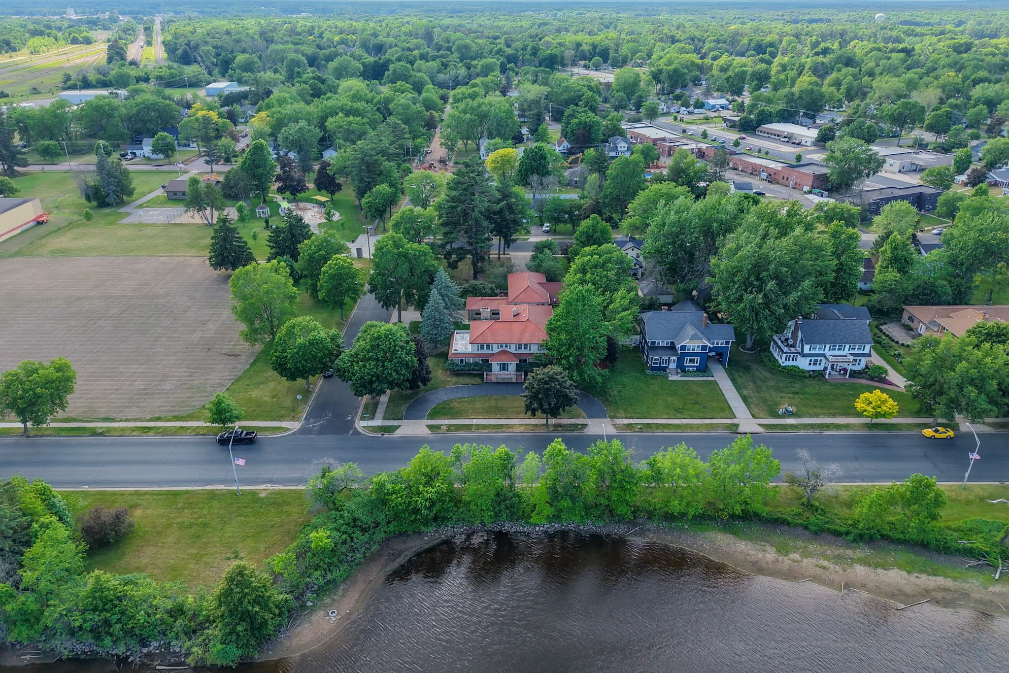 311 WISCONSIN RIVER DRIVE, Port Edwards, Wisconsin 54469, 4 Bedrooms Bedrooms, ,5 BathroomsBathrooms,Residential,For Sale,311 WISCONSIN RIVER DRIVE,22602599