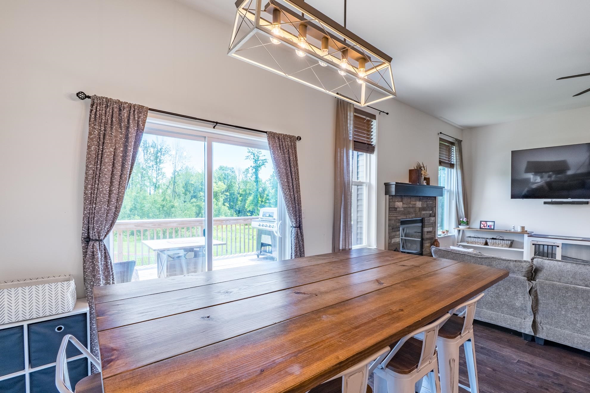 411 WOOD STREET, Rothschild, Wisconsin 54474, 6 Bedrooms Bedrooms, ,3 BathroomsBathrooms,Residential,For Sale,411 WOOD STREET,22602601