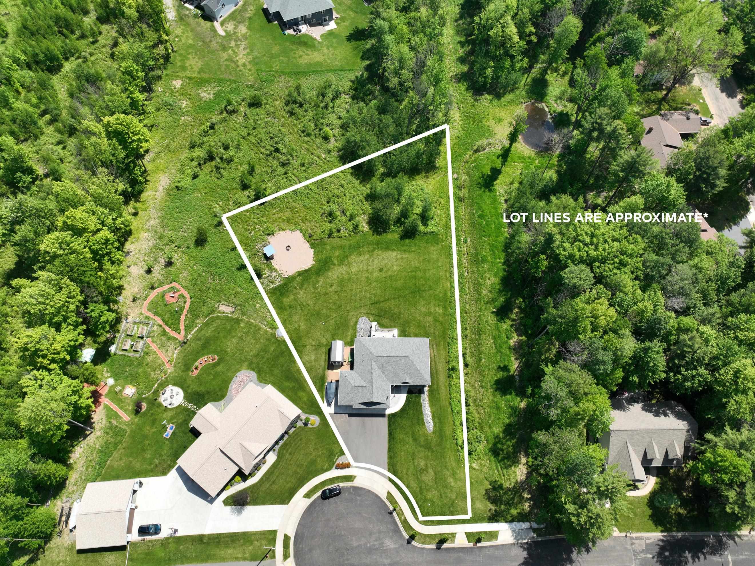 411 WOOD STREET, Rothschild, Wisconsin 54474, 6 Bedrooms Bedrooms, ,3 BathroomsBathrooms,Residential,For Sale,411 WOOD STREET,22602601