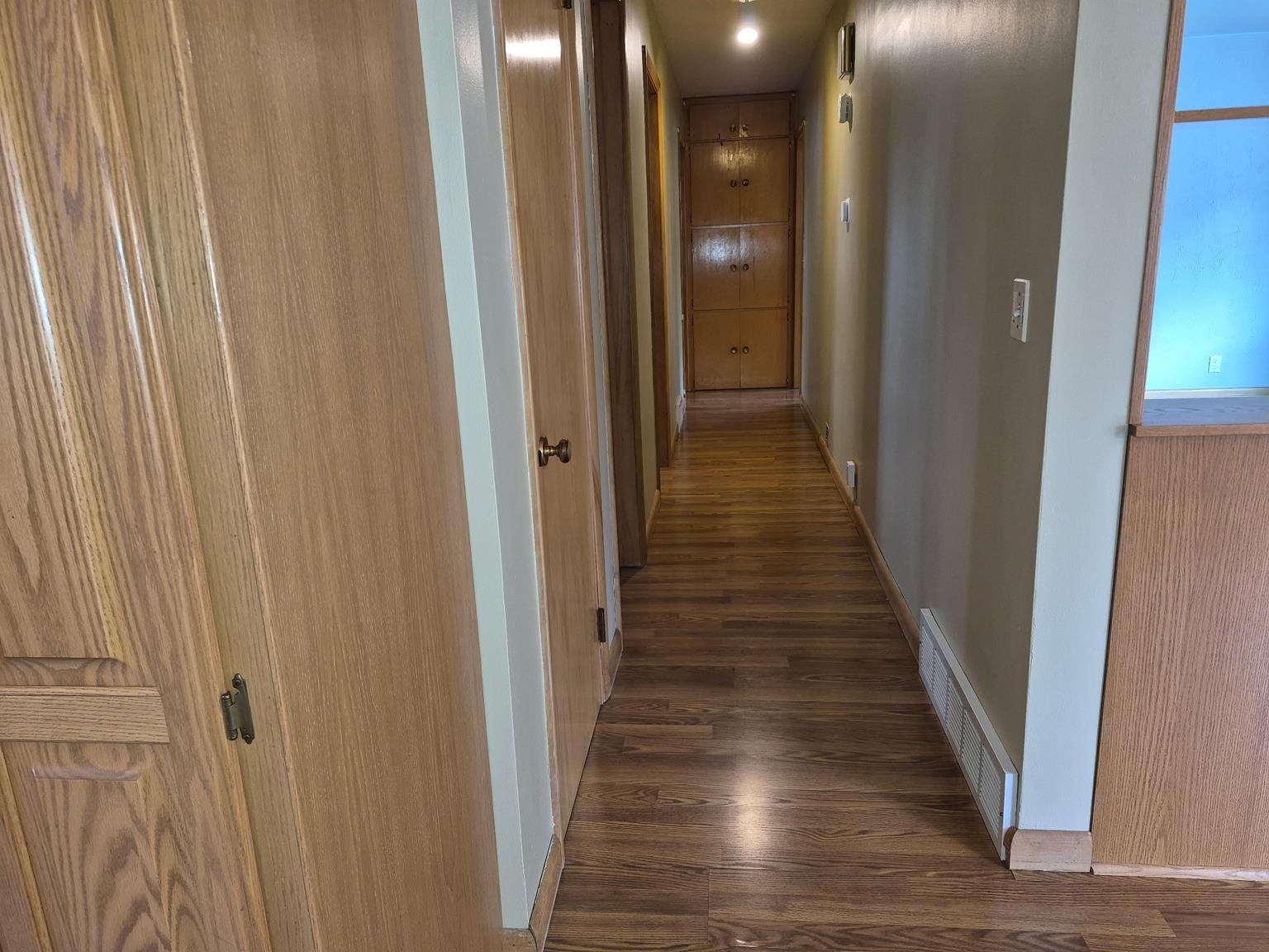 708 S FELKER AVENUE, Marshfield, Wisconsin 54449, 3 Bedrooms Bedrooms, ,2 BathroomsBathrooms,Residential,For Sale,708 S FELKER AVENUE,22602602