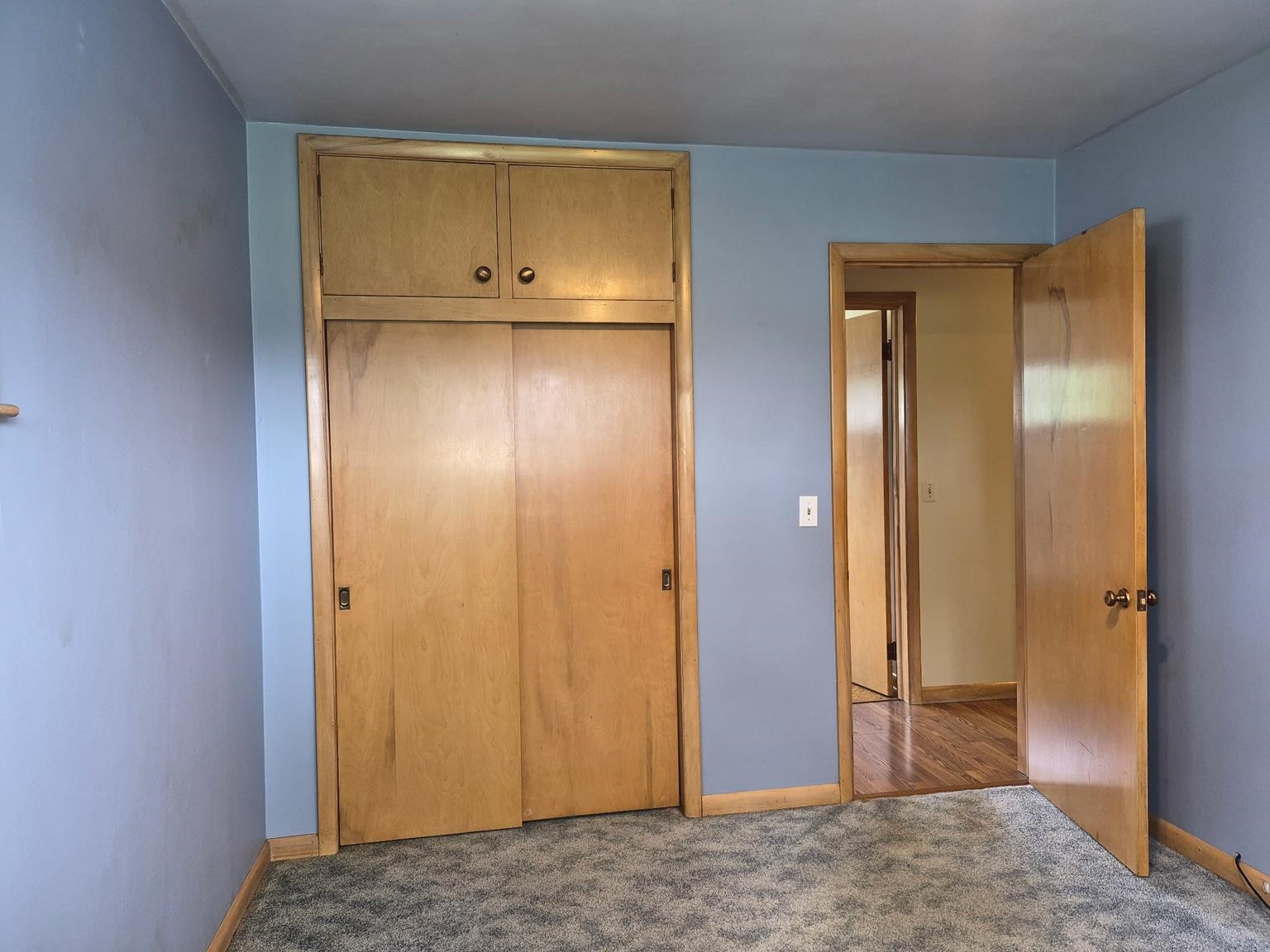 708 S FELKER AVENUE, Marshfield, Wisconsin 54449, 3 Bedrooms Bedrooms, ,2 BathroomsBathrooms,Residential,For Sale,708 S FELKER AVENUE,22602602
