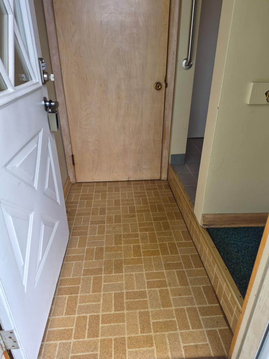 708 S FELKER AVENUE, Marshfield, Wisconsin 54449, 3 Bedrooms Bedrooms, ,2 BathroomsBathrooms,Residential,For Sale,708 S FELKER AVENUE,22602602