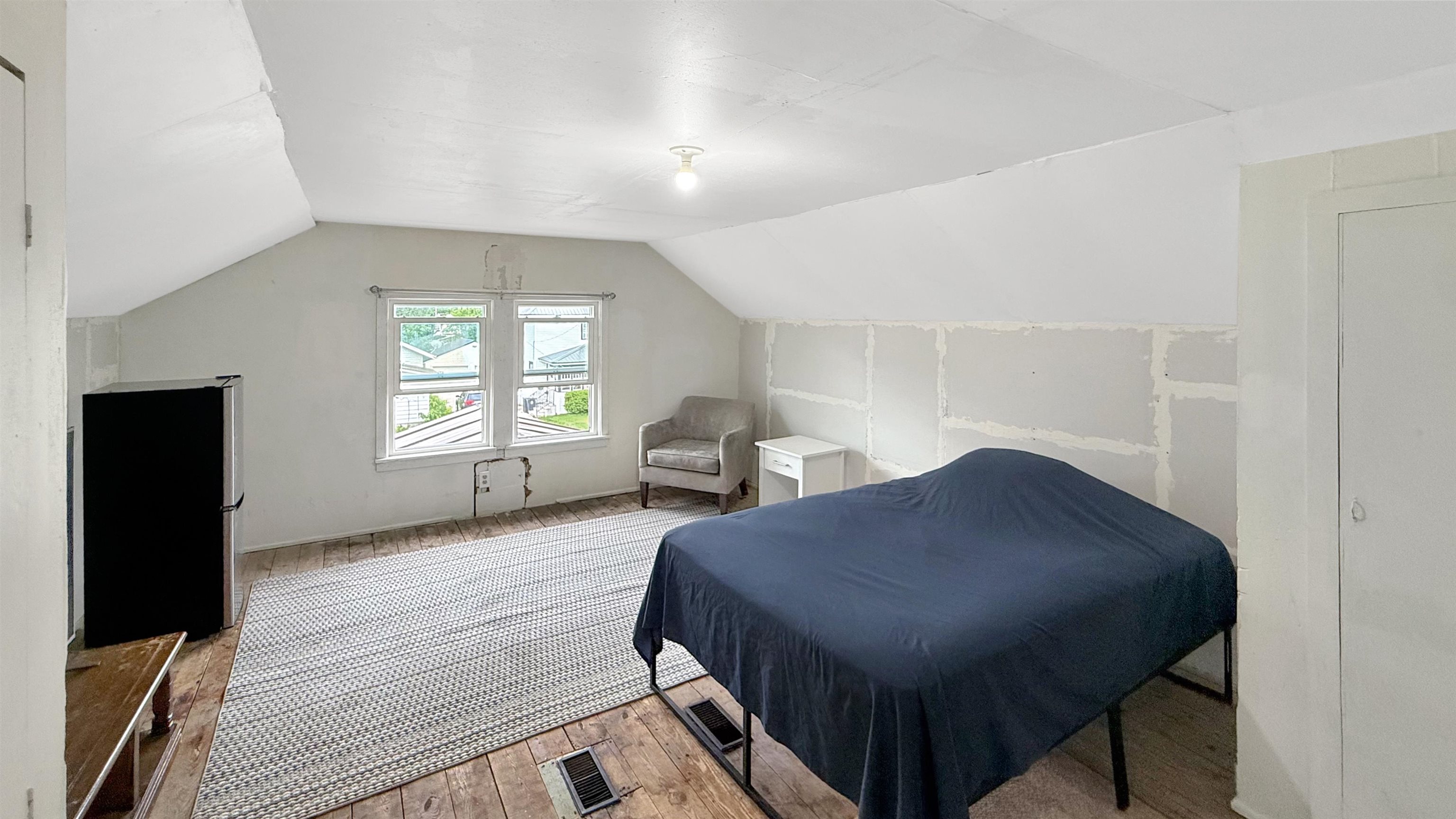 507 W CLEVELAND STREET, Marshfield, Wisconsin 54449, 4 Bedrooms Bedrooms, ,1 BathroomBathrooms,Residential,For Sale,507 W CLEVELAND STREET,22602604