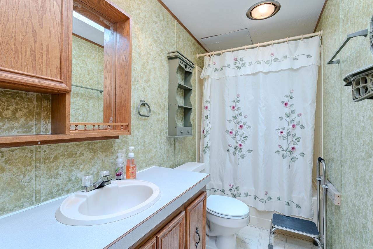 3811 COUNTY ROAD P, Junction City, Wisconsin 54443, 3 Bedrooms Bedrooms, ,2 BathroomsBathrooms,Residential,For Sale,3811 COUNTY ROAD P,22602605