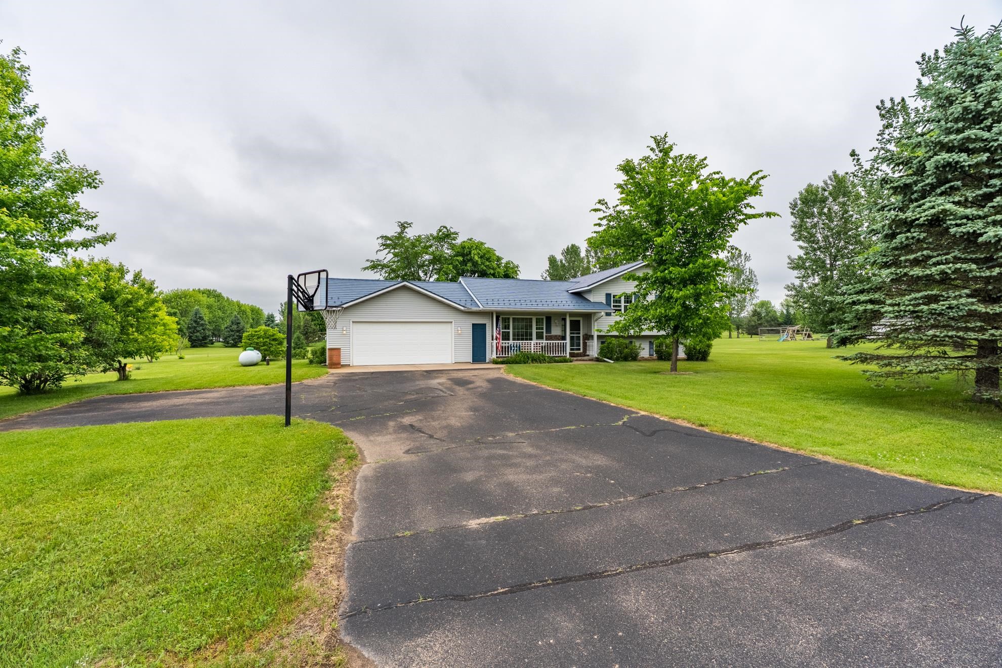 W2530 VIOLET LANE, Merrill, Wisconsin 54452, 4 Bedrooms Bedrooms, ,2 BathroomsBathrooms,Residential,For Sale,W2530 VIOLET LANE,22602606
