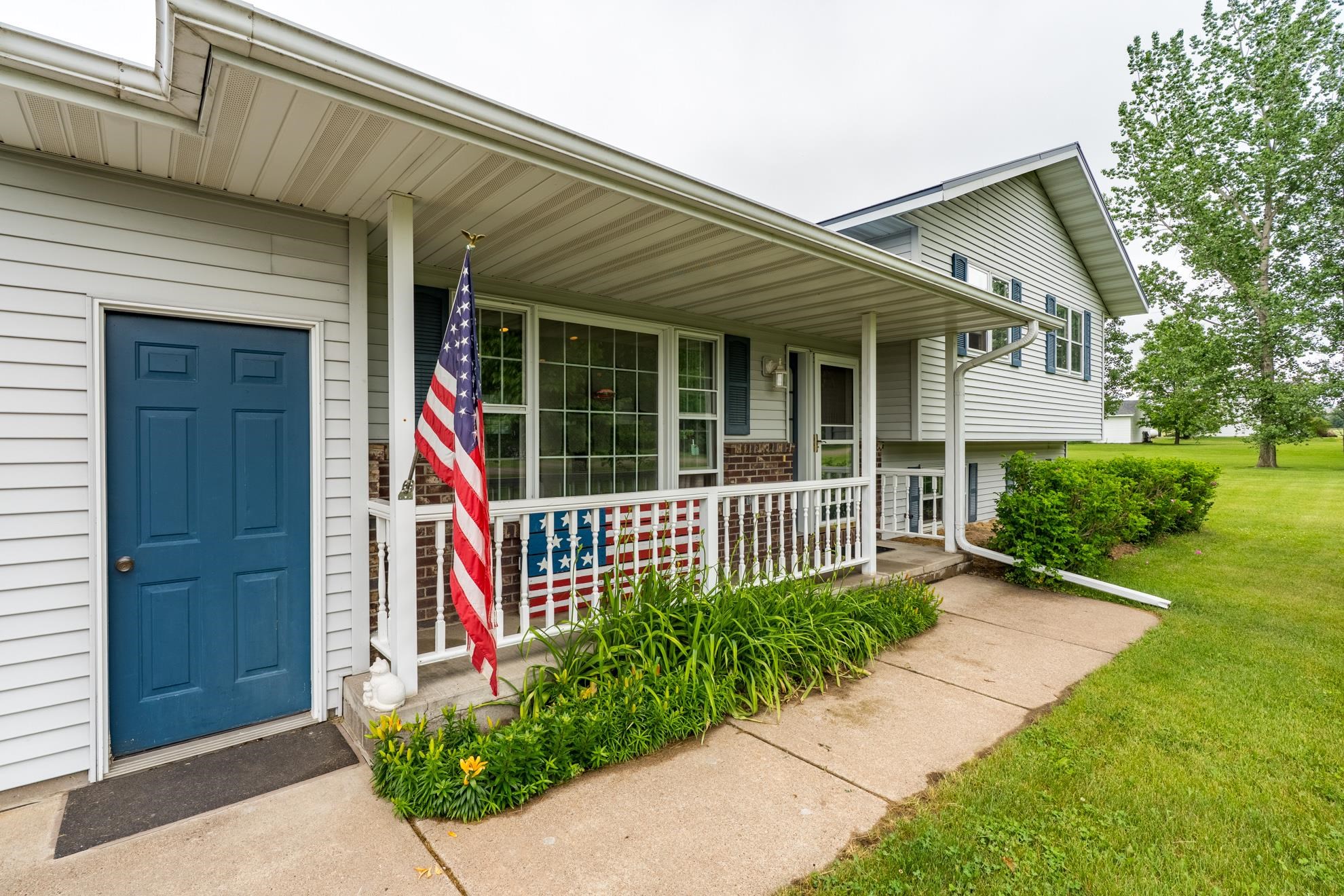 W2530 VIOLET LANE, Merrill, Wisconsin 54452, 4 Bedrooms Bedrooms, ,2 BathroomsBathrooms,Residential,For Sale,W2530 VIOLET LANE,22602606
